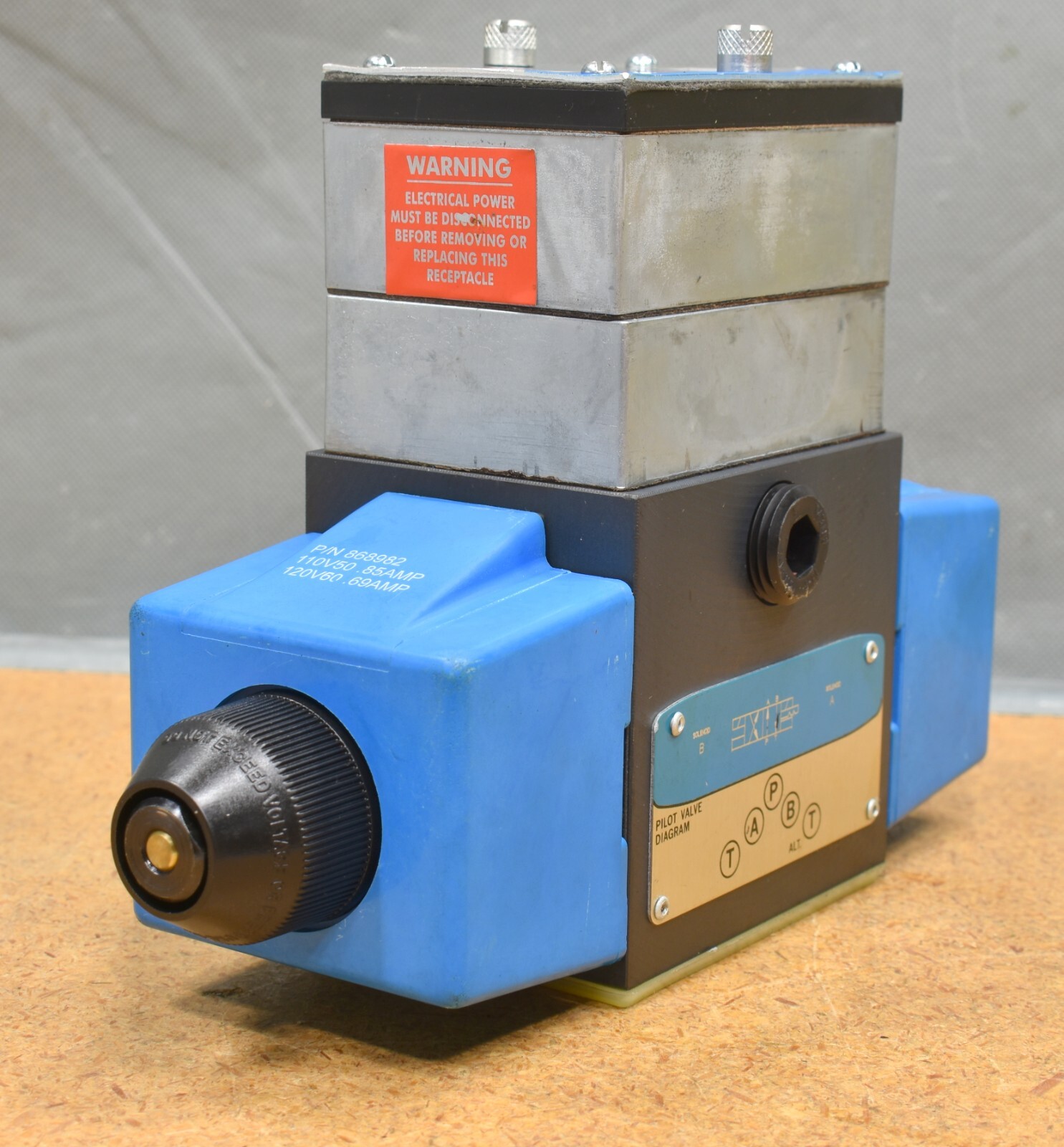Eaton Vickers PBDG4S4L-012N-B-60, Directional Valve, 110/12V, .69/.85 A, 868982