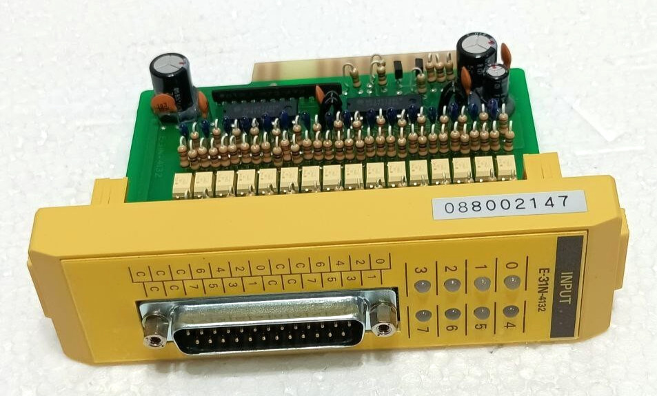 KOYO KOSTAC PROGRAMMABLE CONTROLLER E-31N-4132 24V DC INPUT NEW FAST SHIPPING