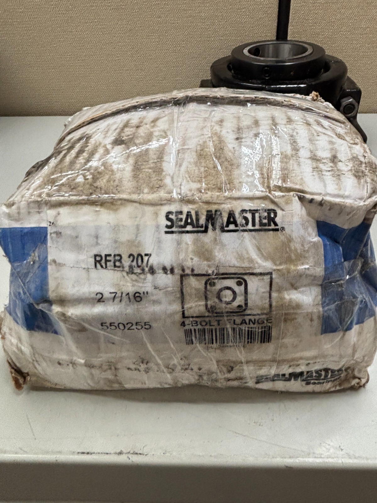 SEALMASTER RFB 207 FOUR BOLT FLANGE TAPERED ROLLER BEARING 2-7/16″ BORE