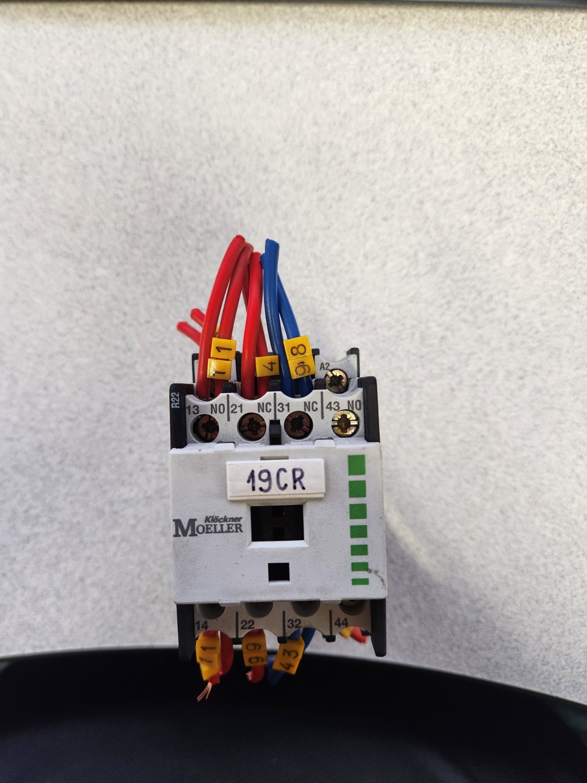 DIL R 22 KLOCKNER MOELLER CONTACTOR