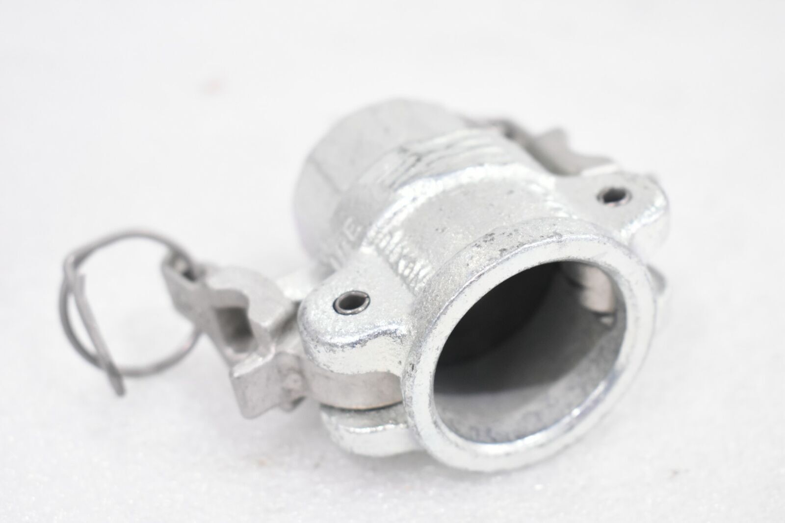DIXON D-75-SS CAM & GROOVE FEMALE COUPLER 3/4″, NPT THREAD, TYPE D, 316SS