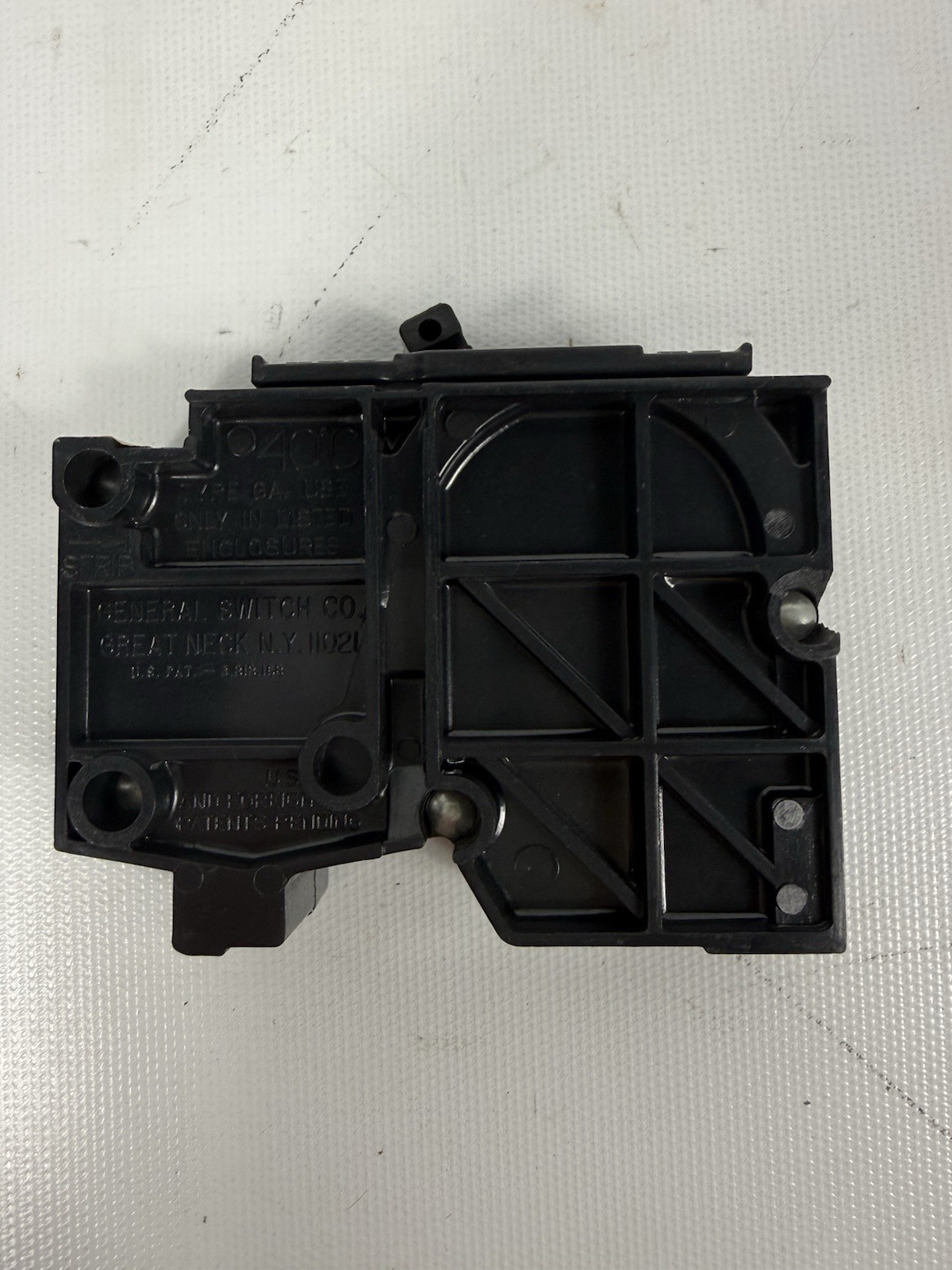General Switch GA115 Plug-In Circuit Breaker 15A 120/240V 1P 1PH Type GA 15 Amp