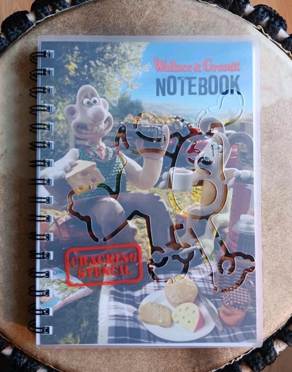 Wallace and Gromit – Spiral Bound Hardcover Stencil Notebook Journal – Unused.