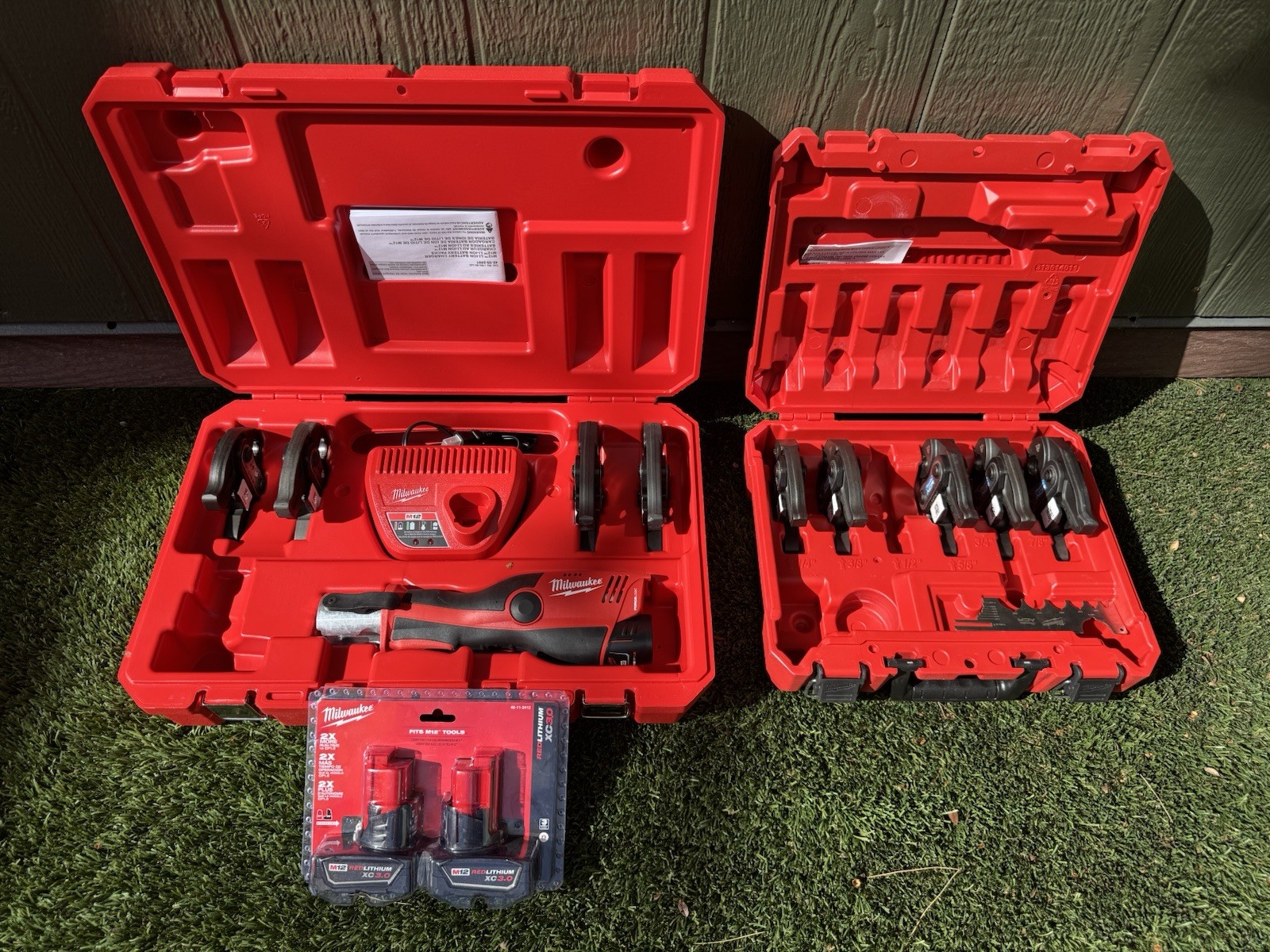 Milwaukee 2473-22 M12 Force Logic Press Tool With Streamline ACR Press Jaw Kit