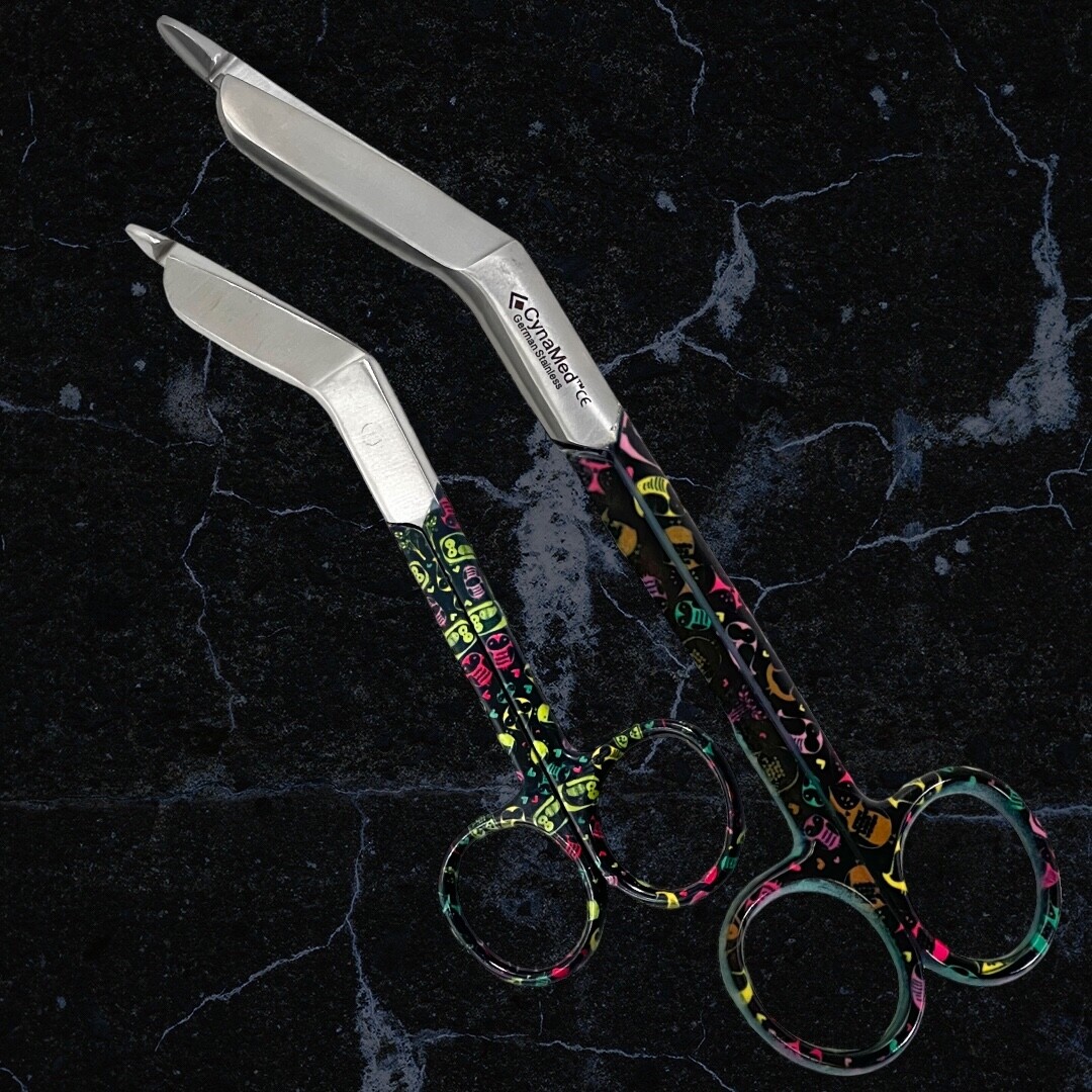 ARTLAB-LISTER BANDAGE SCISSORS 5.5″ + 7.25″ – 2 EACH – COLORFUL PATTERNS, TRAUMA
