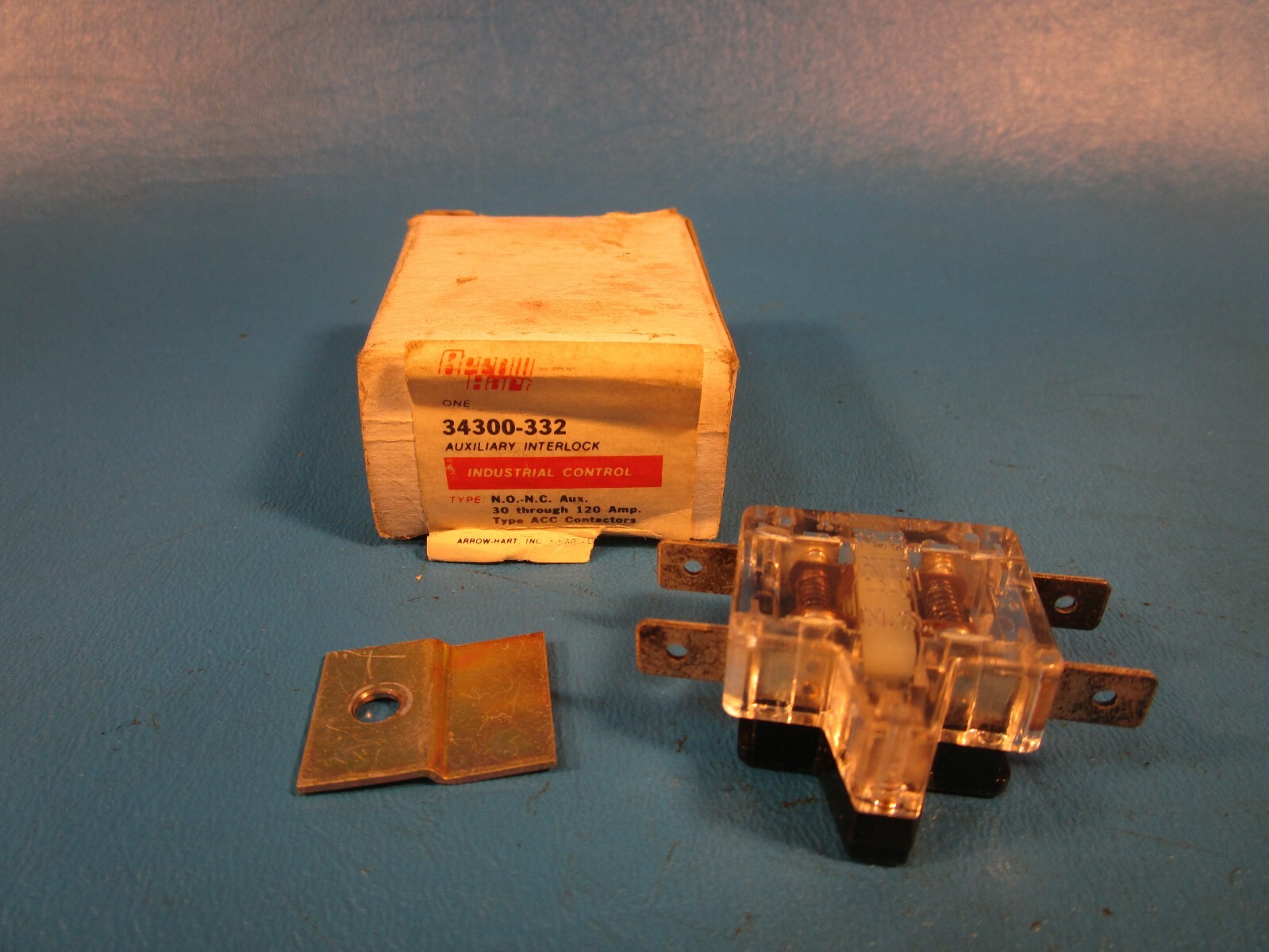 Arrow Hart 34300-332 Aux Switch, Auxiliary Contact