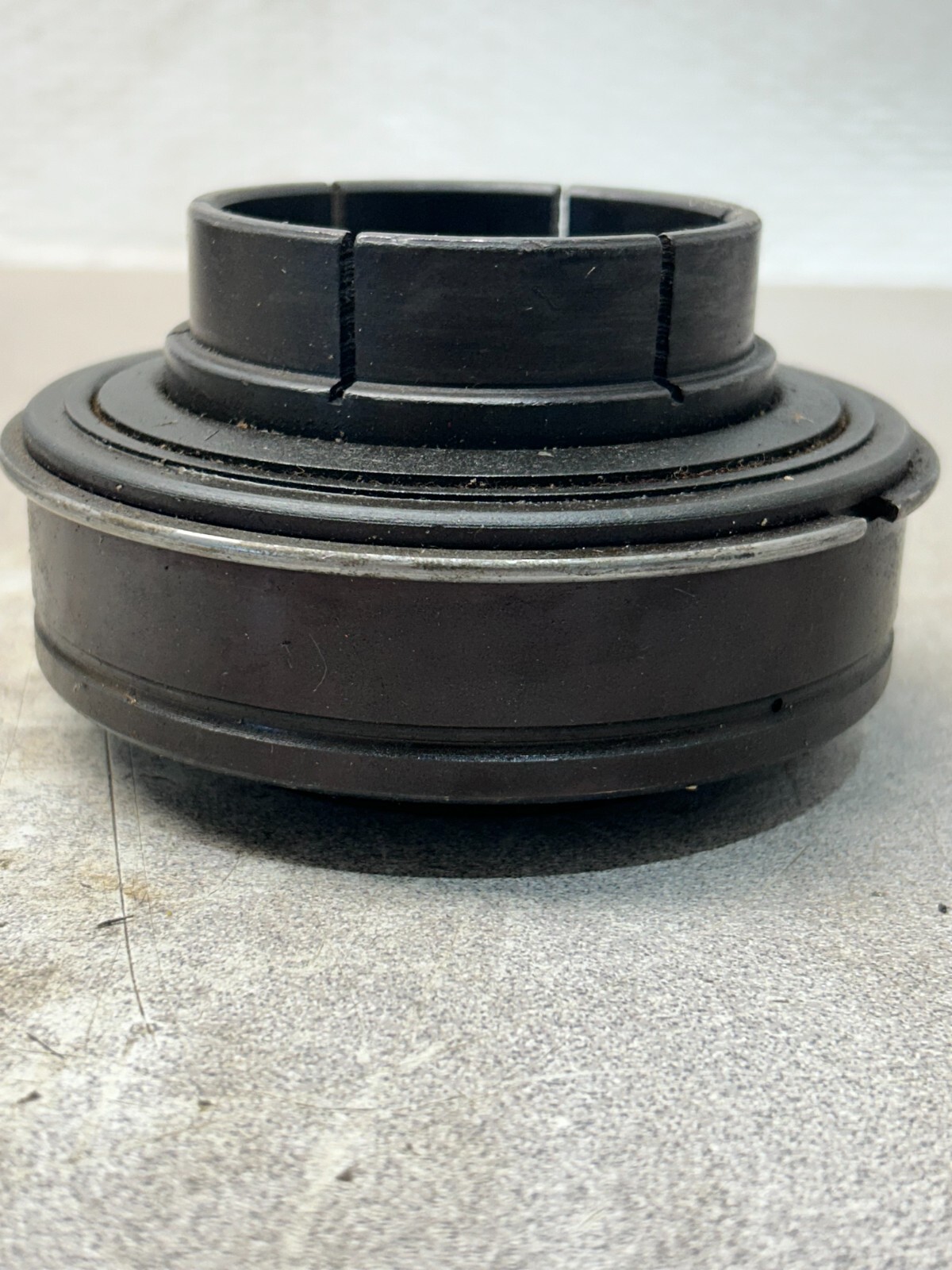 NEW NO BOX SEALMASTER INSERT BEARING ROUND BORE ER-39T