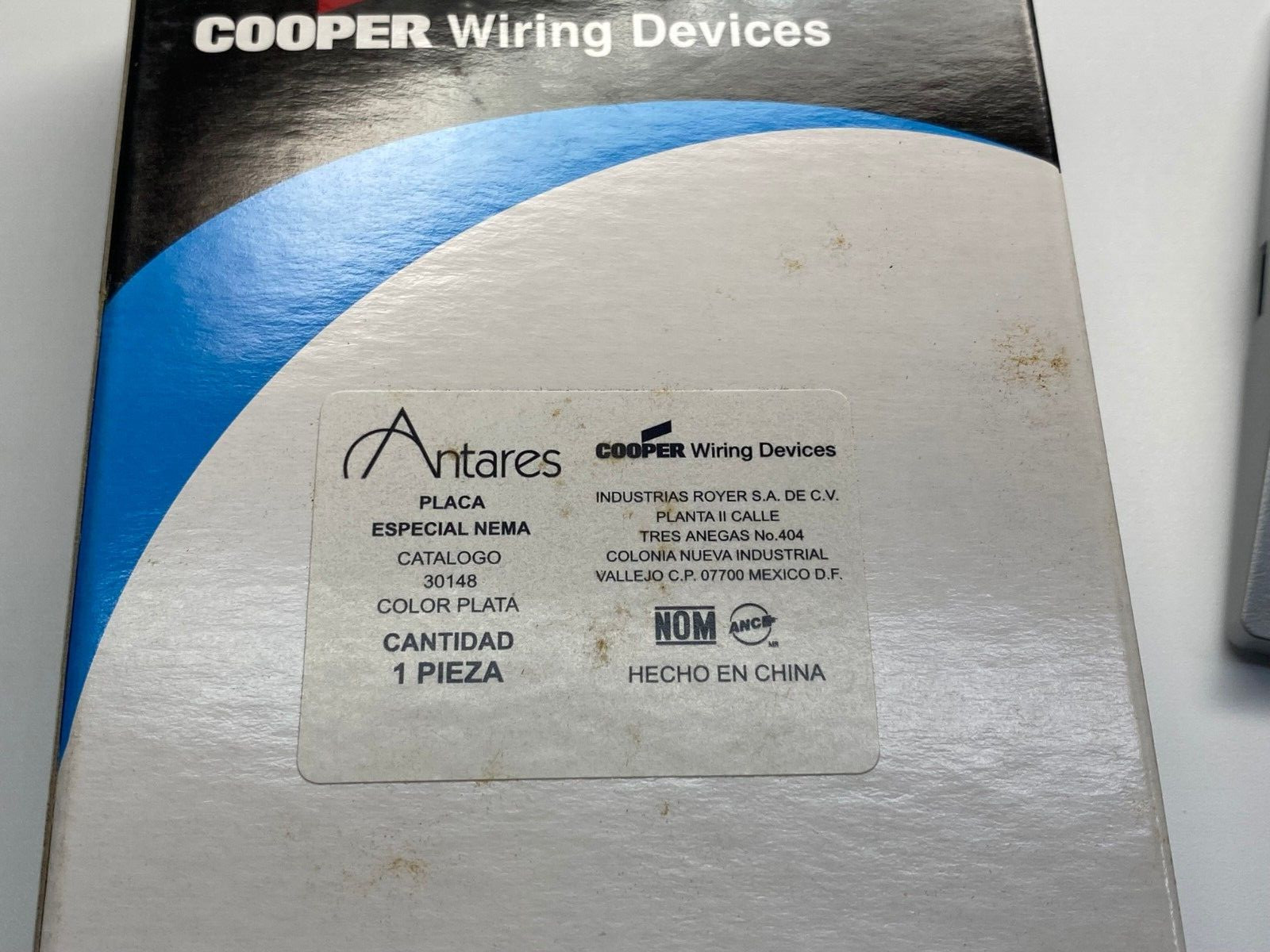 1pcs – COOPER Wiring Devices Antares WD30148 Aluminum Special Plate Cover