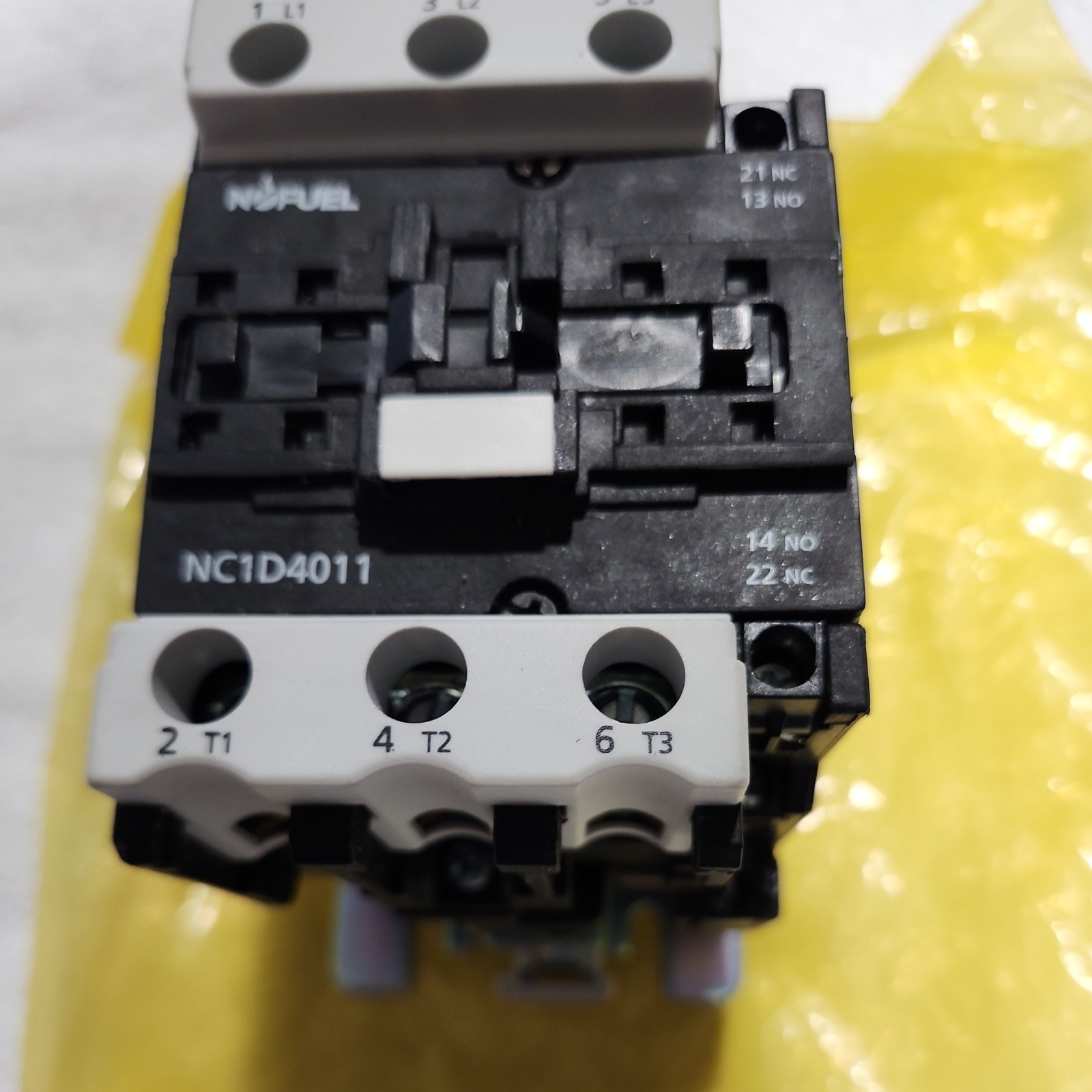 NOFUEL NC1 D40 11 F7 Contactor NC1D4011 Replaces LC1-D4011-F7 120V Coil