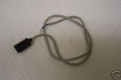 SMC MODEL D-J79W AUTO SWITCH 12/24VDC DJ79W NEW CONDITION