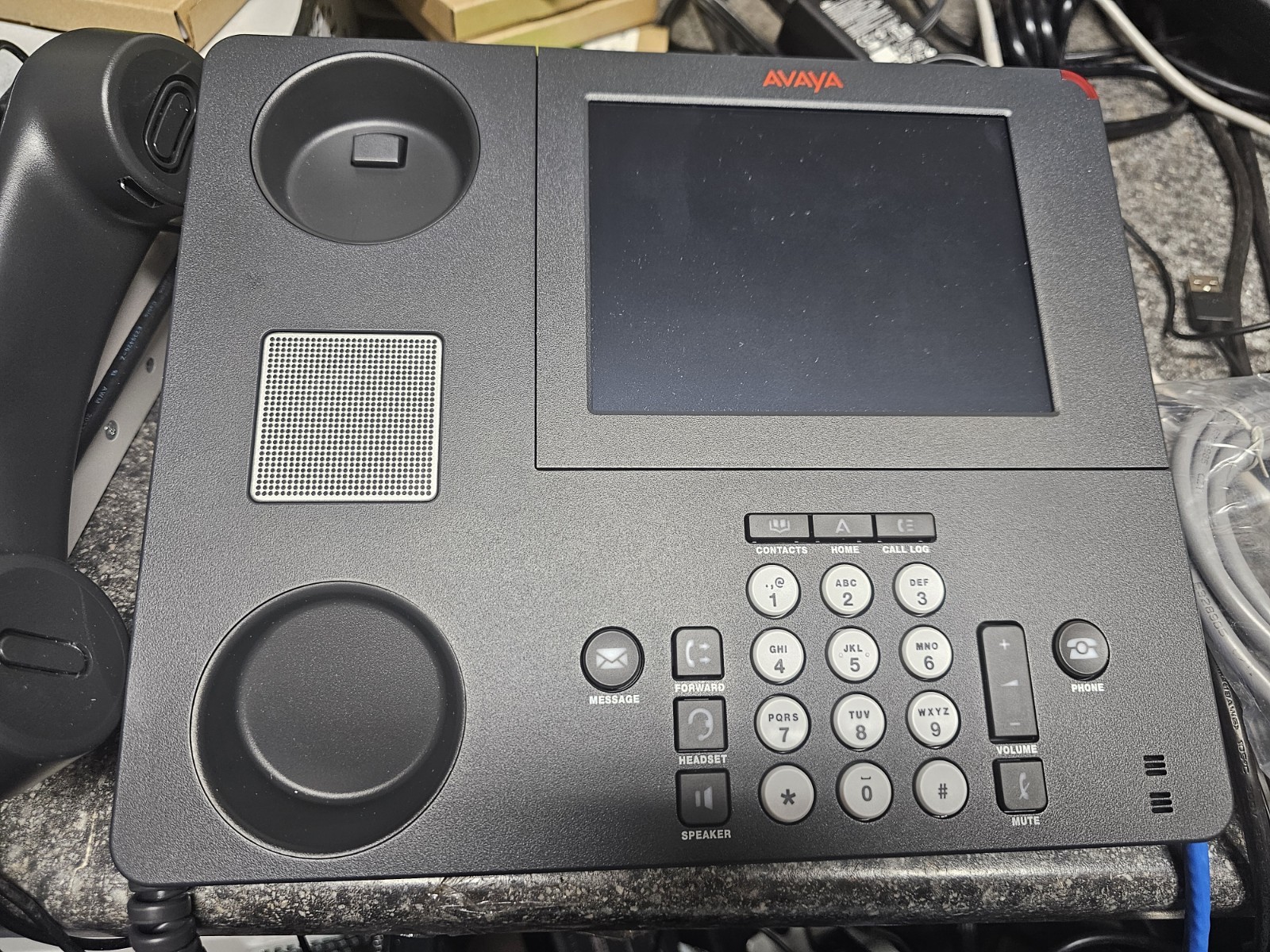 Avaya 9670G Gigabit IP Phone/Charcoal 700460215 + Ethernet Cable & Stand in Box