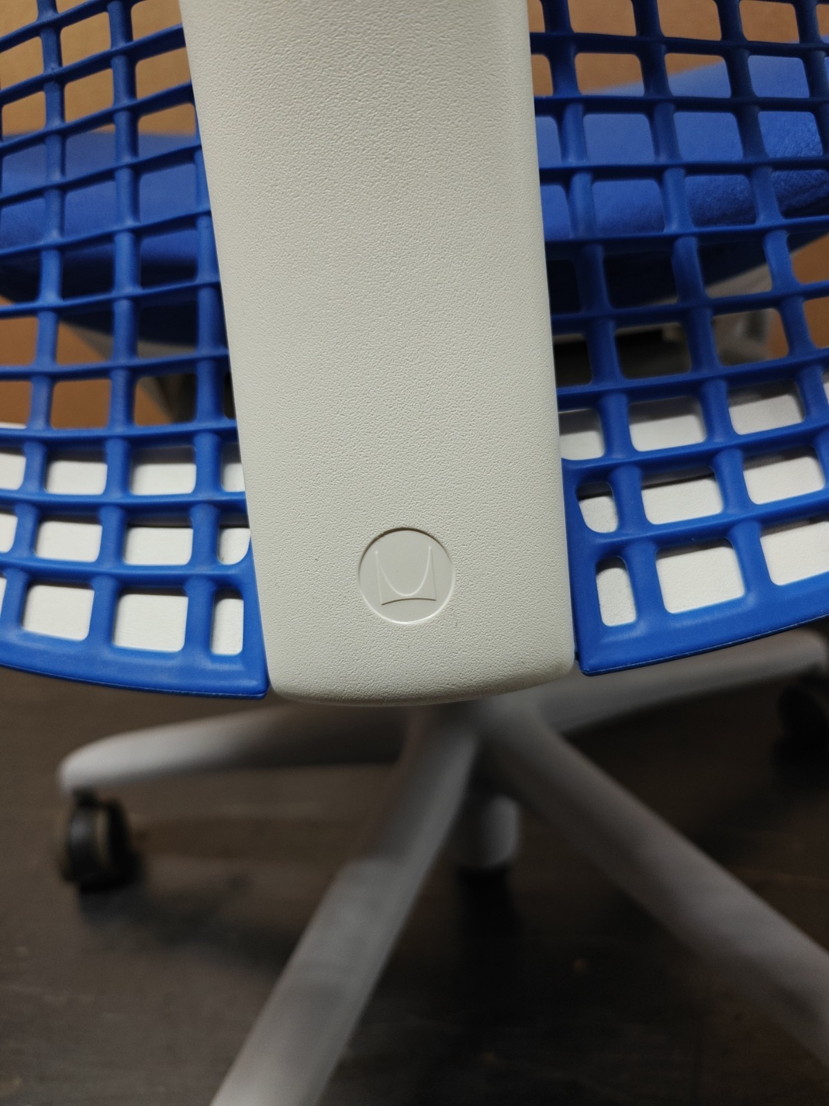 Blue Sayl Office Desk Chair Herman Miller Up Down Arms White Seat/Frame Lumbar