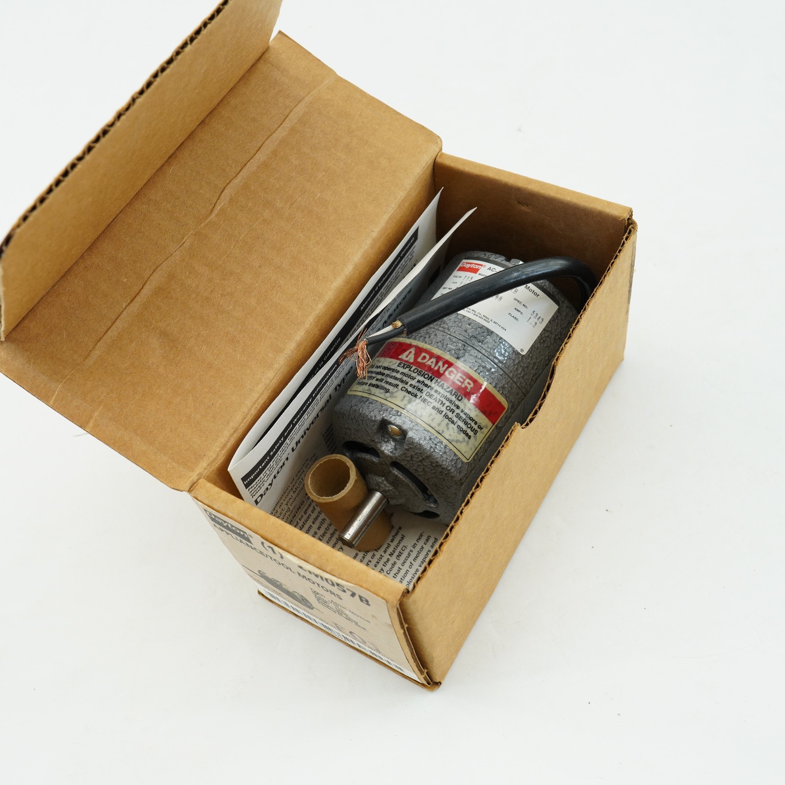 DAYTON 2M057B APPLIANCE AC/DC MOTOR 1/15HP 5000 RPM 115V CCW Rotation NOS