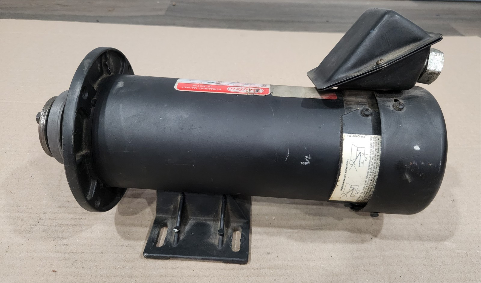 Dayton 2M169C Permanent Magnet DC Motor 3/4 HP 1725 RPM 90VDC NEMA 56C Frame