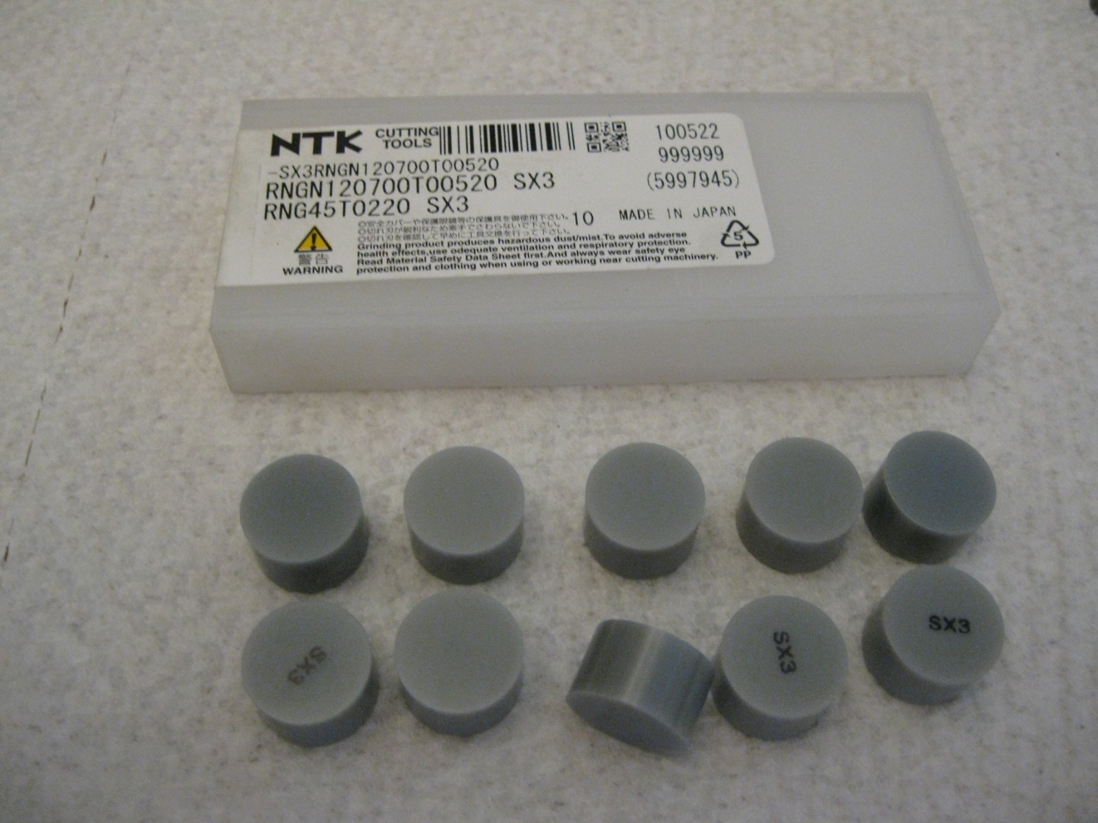 NTK Cutting Tools RNG4T0220 RNGN120700T00520 SX3 Lot of 10 Ceramic Inserts