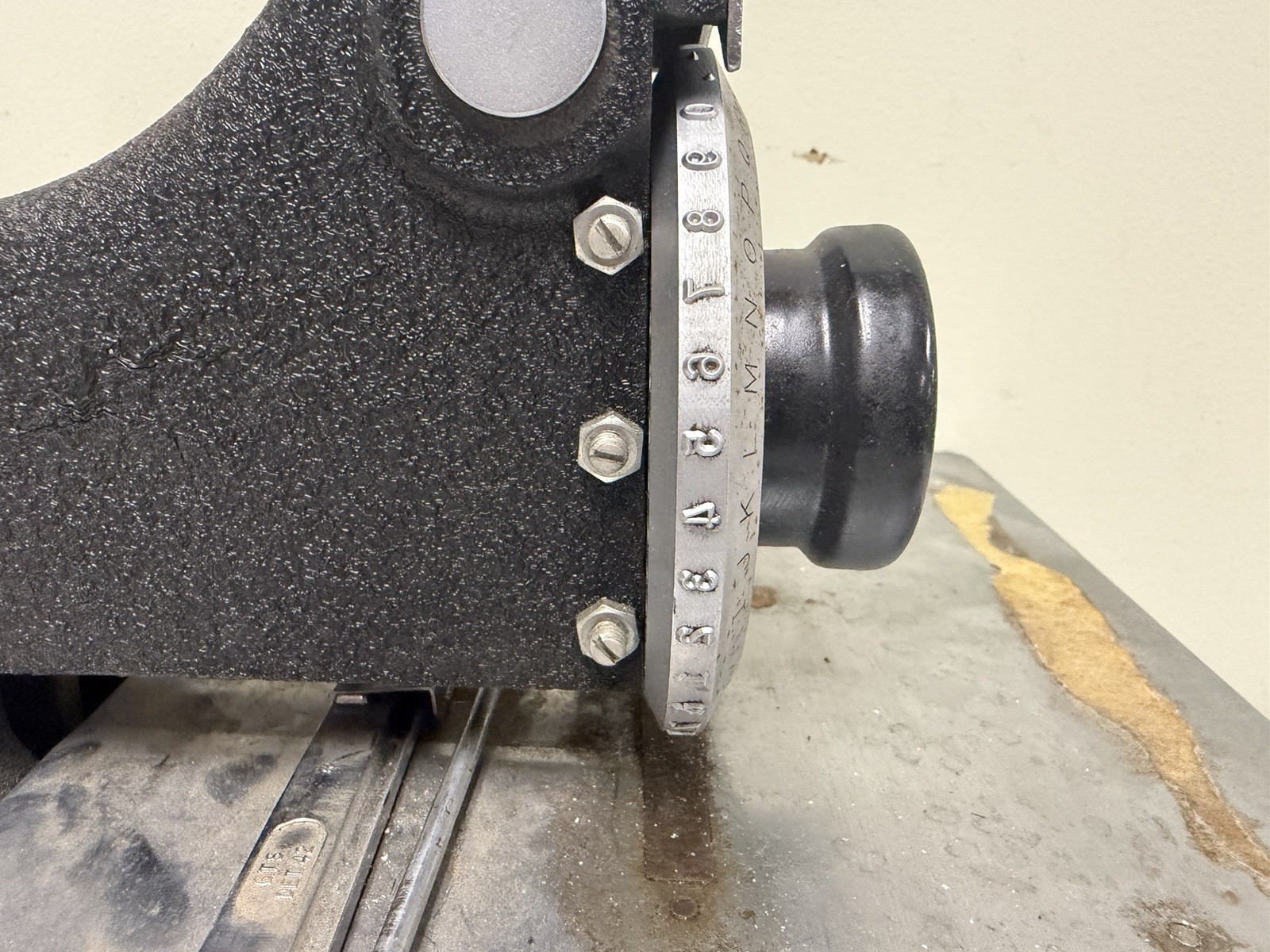 Perma Products Model 4 Manual Stamping/Embossing Press, Metal, Lettering Wheel