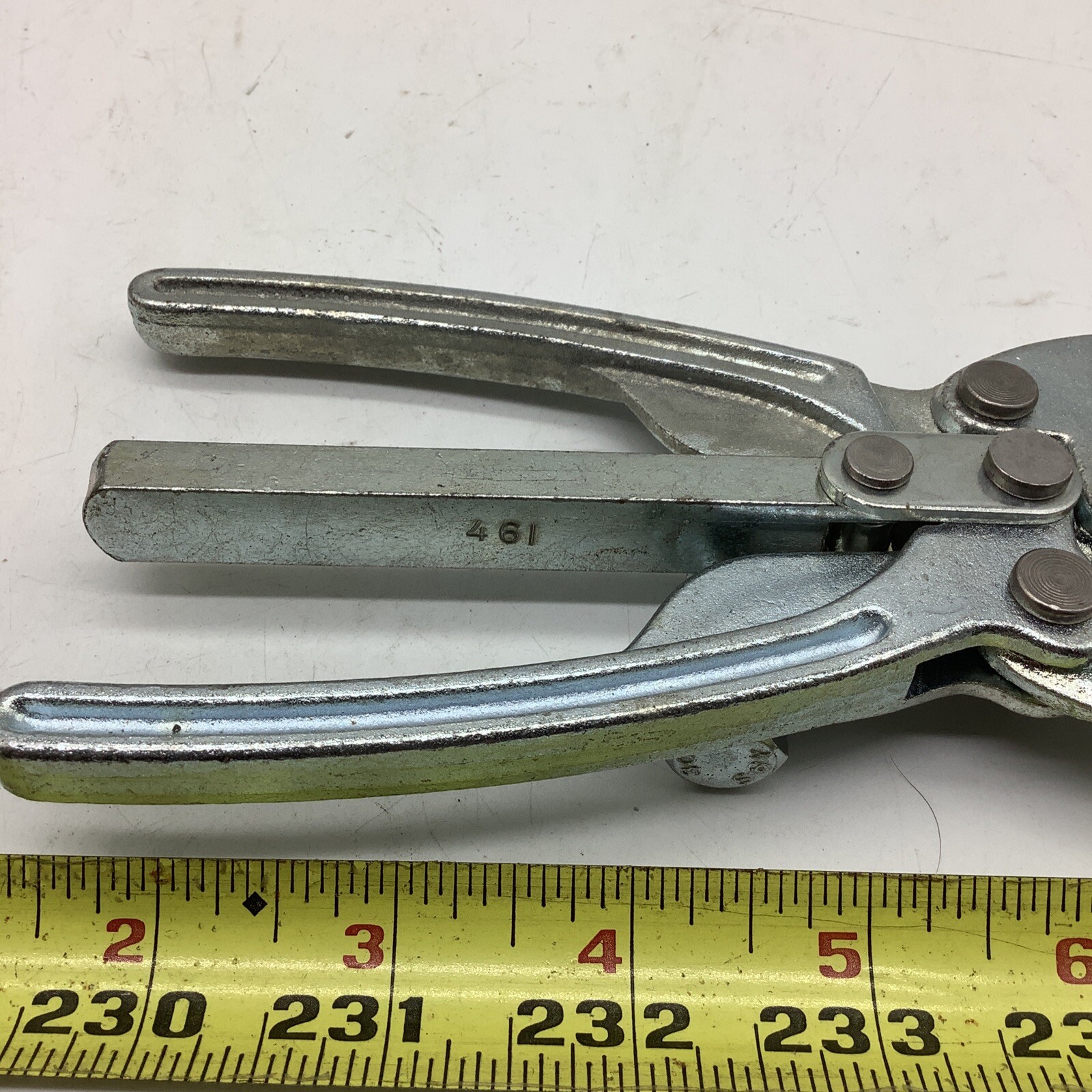 De-Sta-Co 461 Squeeze Action Clamps, (One In Lot) 2510-LCLS-4-3