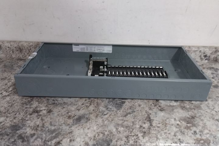 Square D QO130L125PG 30 Space 125 A Circuit Breaker Load Center