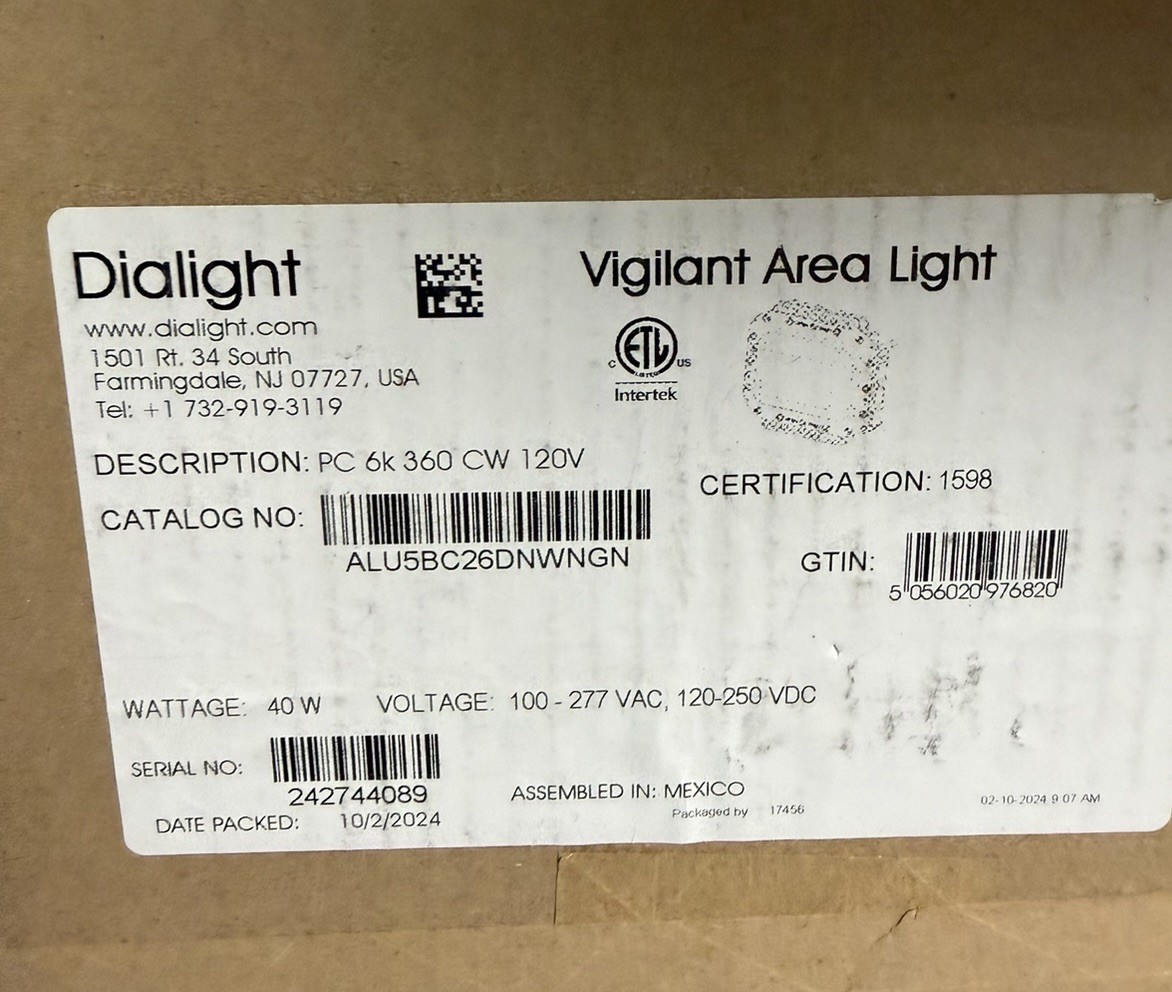 DIALIGHT Vigilant LED AREA LIGHT ALU5BC26DNWNGN 40w 100-277vac LAMP ALU5