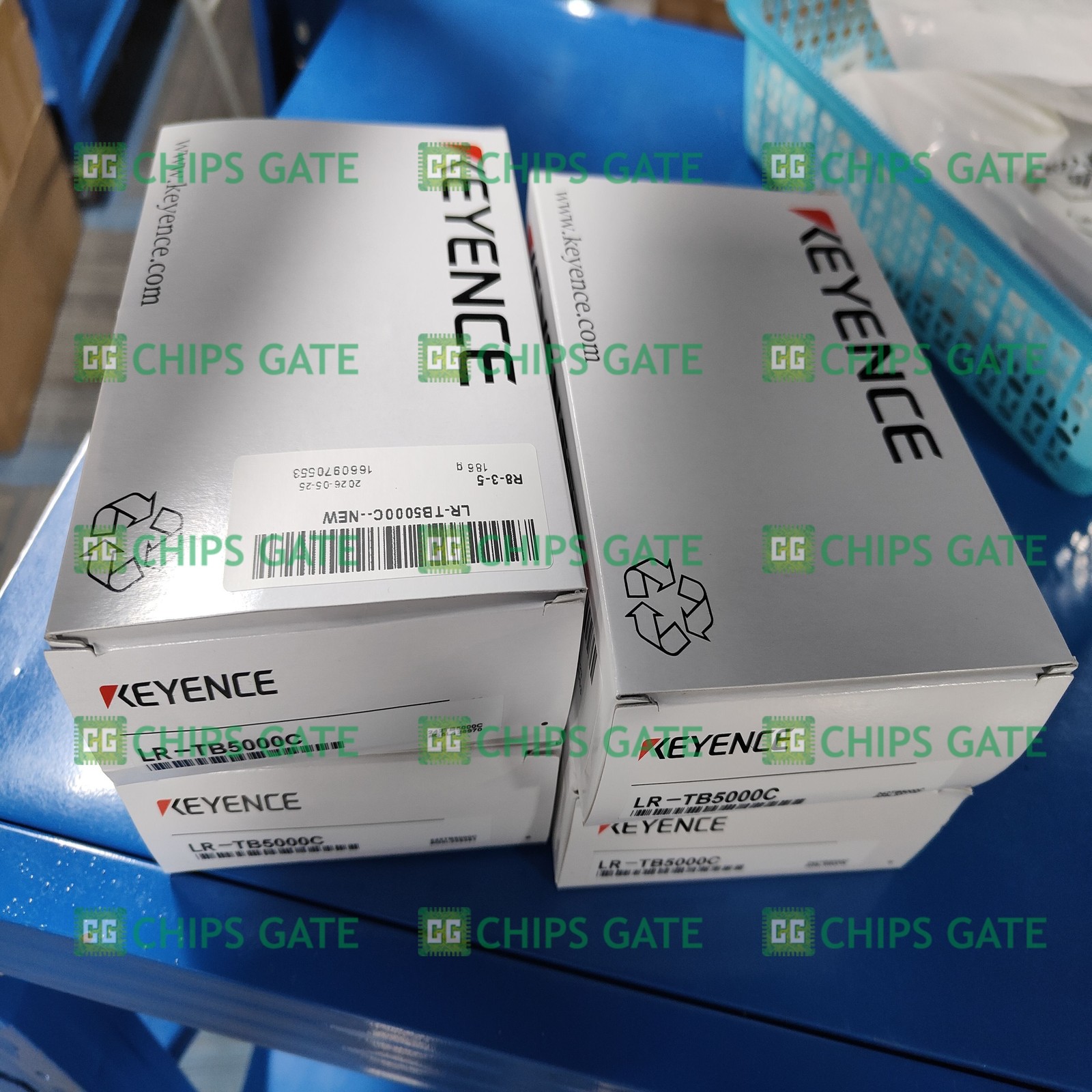 NEW IN BOX KEYENCE LR-TB5000C / LRTB5000C , MADE IN JAPAN , Mfd 2021