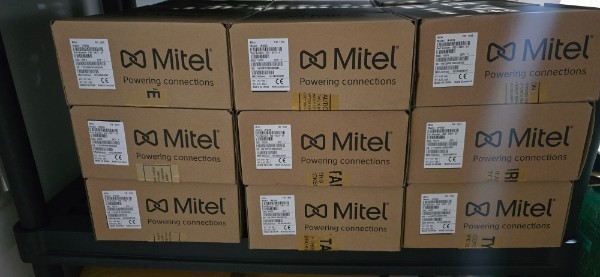 SHORETEL / MITEL IP 420 VOIP Phone BRAND NEW!!!