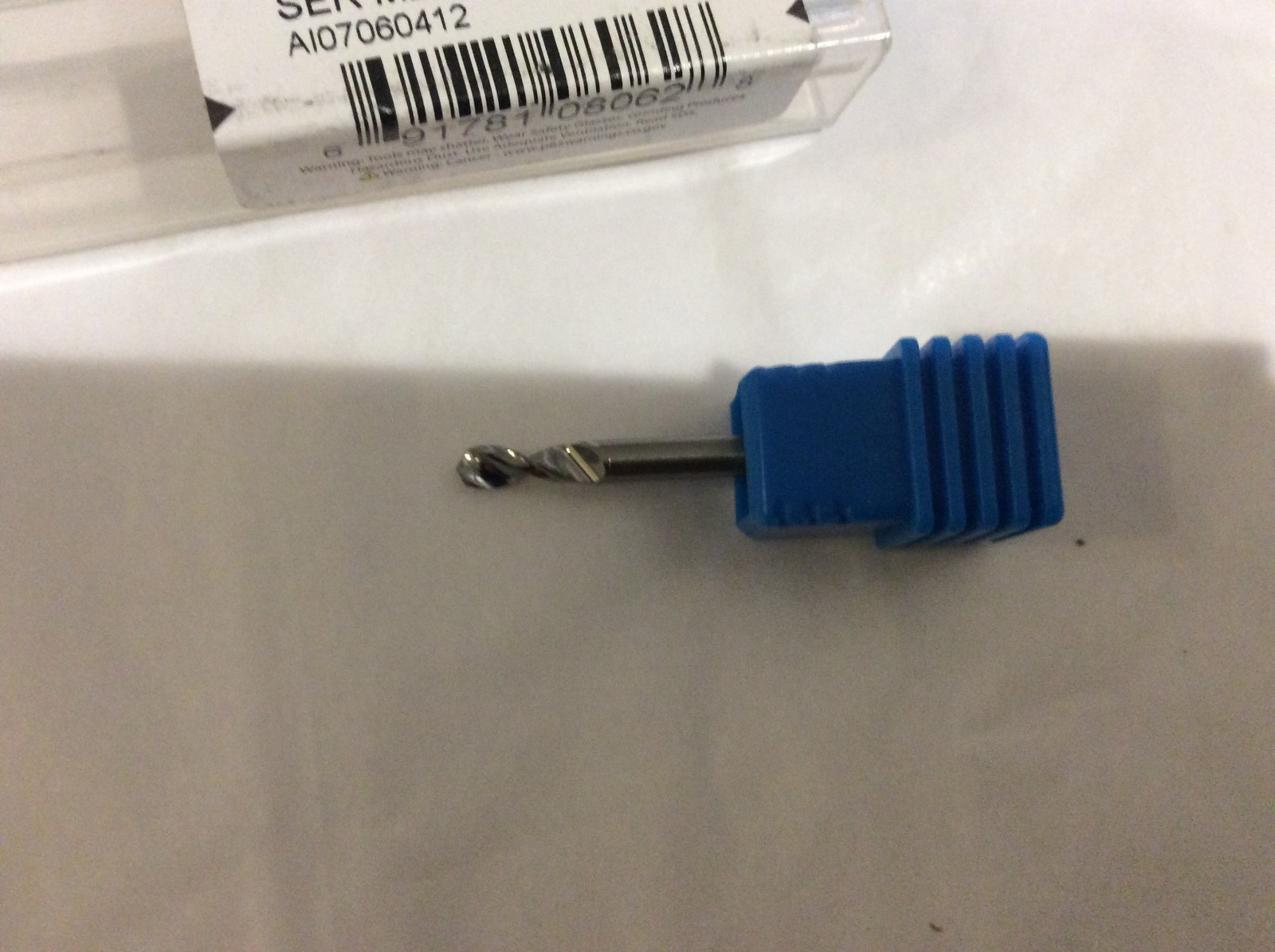 Lot of 6 Kyocera SGS M226 End Mill Bit 08062 – Carbide 2.98 mm