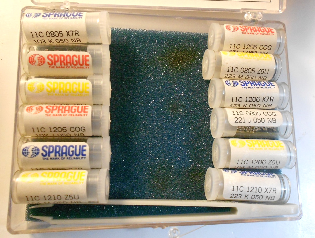 Sprague Type 2C Monolithic Ceramic Chip Capacitors Engineering Lab Kit Lot NOSE4
