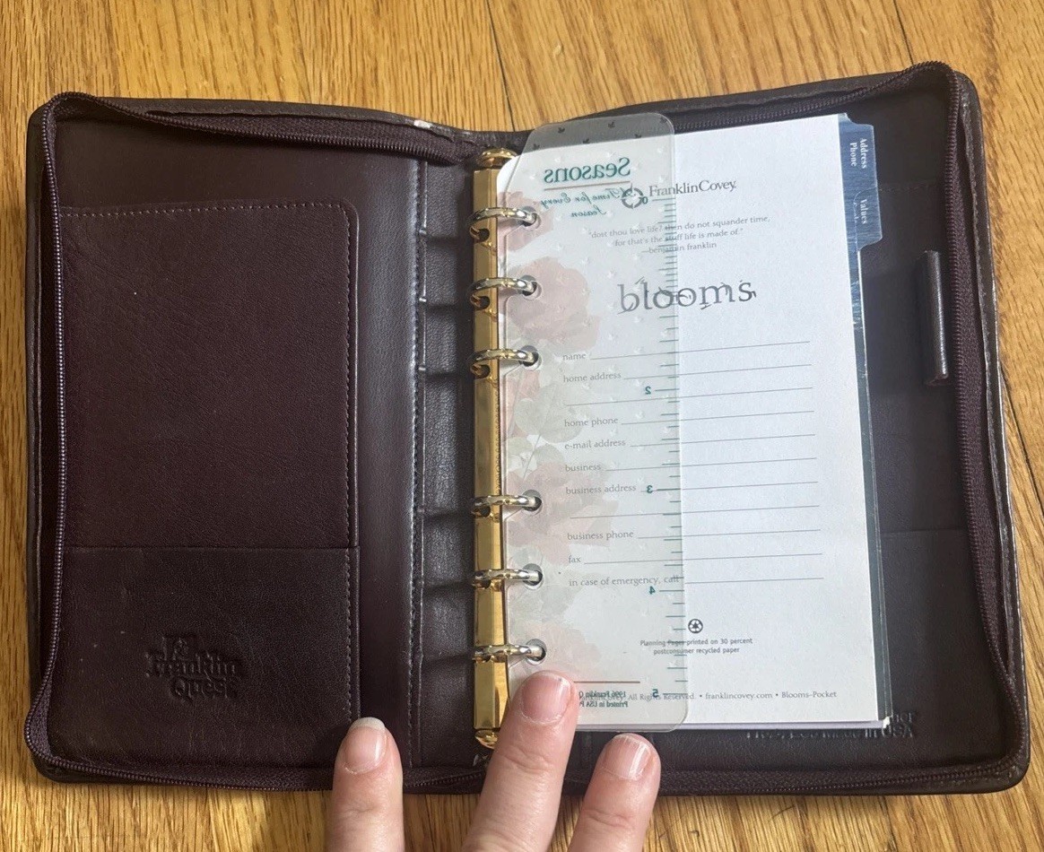 Vintage Franklin Quest Covey 6 Ring Binder Burgundy 7″x4.5” Organizer 90s