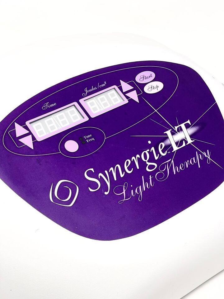 DYNATRONICS Synergie LT Light System