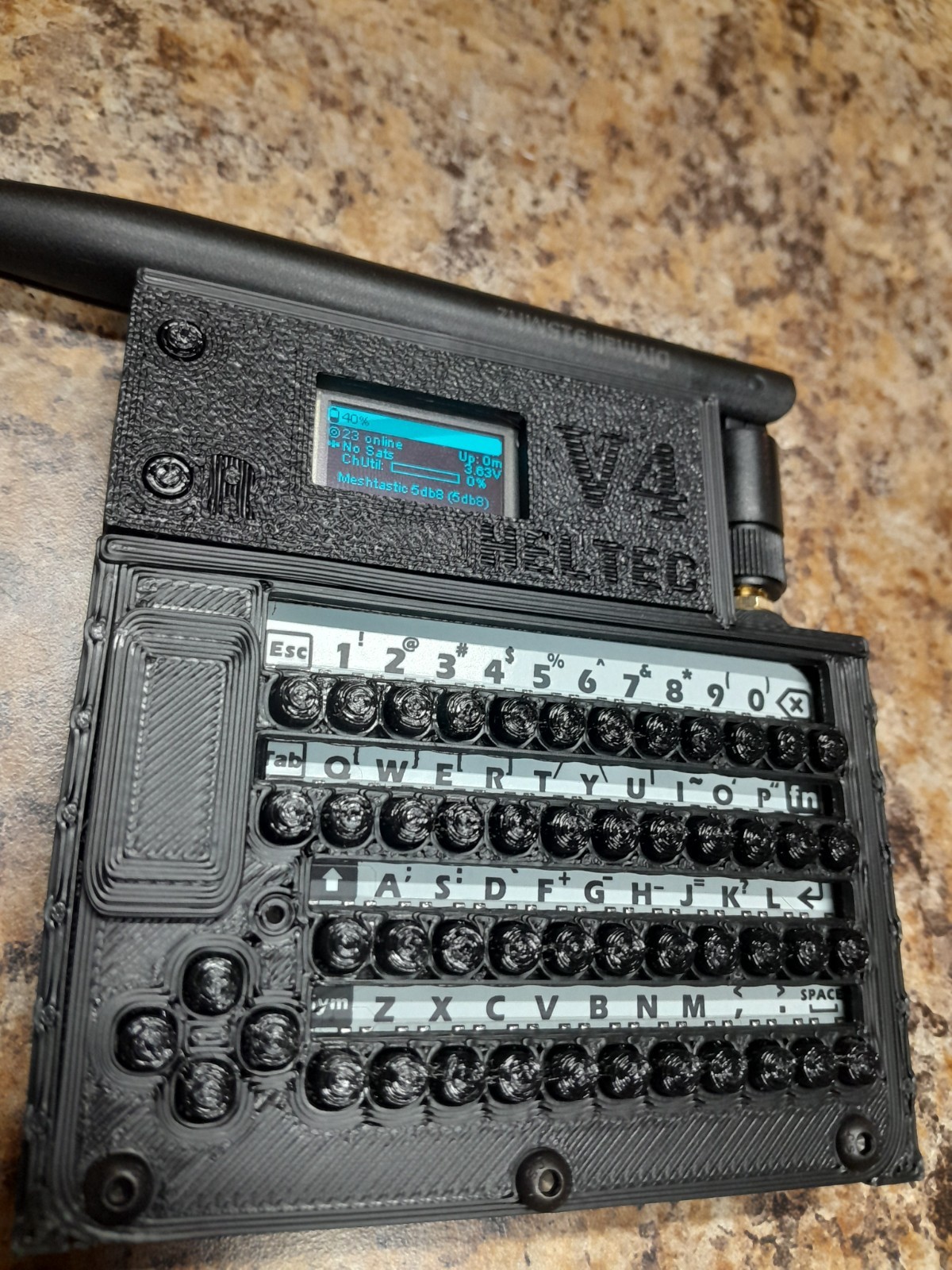 Meshtastic STAND ALONE node READY TO USE Heltec V4 3000mah battery BLACK