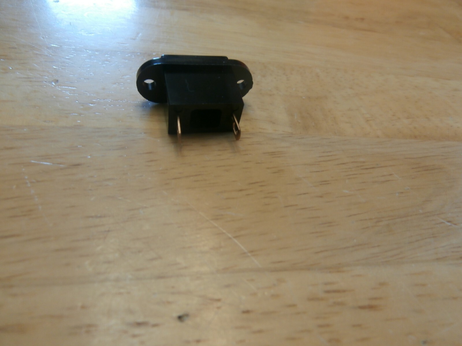 PHILMORE R118J AC POWER INTERLOCK RECEPTACLE 2 WIRE 15A-125V,NEW