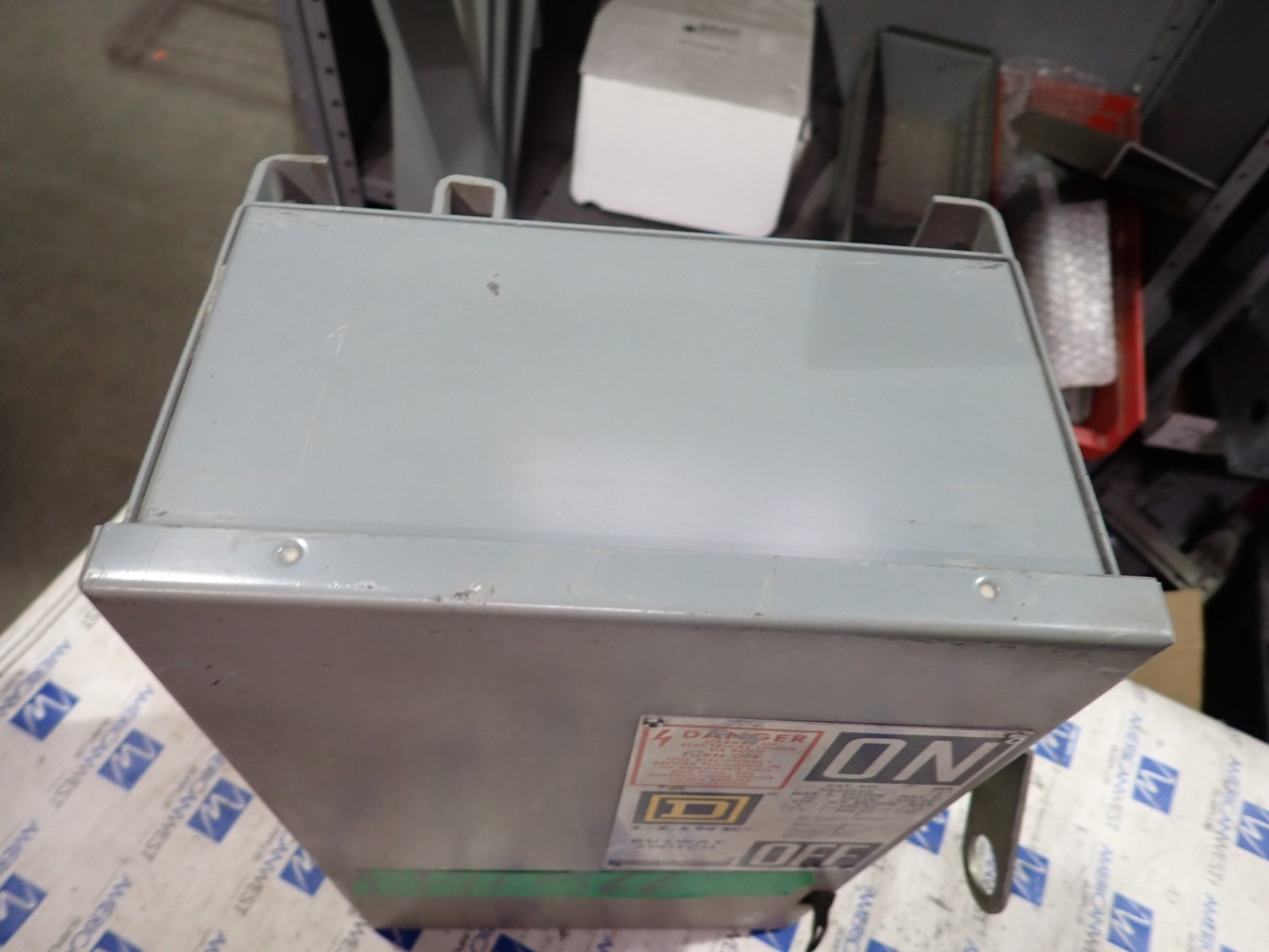 Square D PQ3603G 30 amp 600 volt Fusible 3 Phase 3 Wire Busway Switch BP566