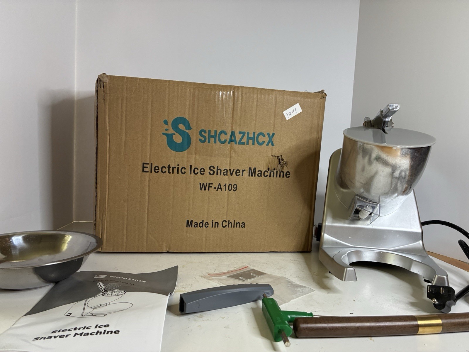 300W Electric Snow Cone Crusher Maker Machine 143lbs Commercial Ice Shaver