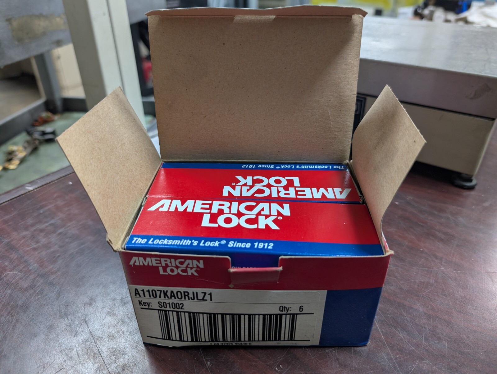🤪 LOT OF 6 NEW AMERICAN LOCK HEAVY DUTY LOCKOUT PADLOCK A1107KA0RJLZ1