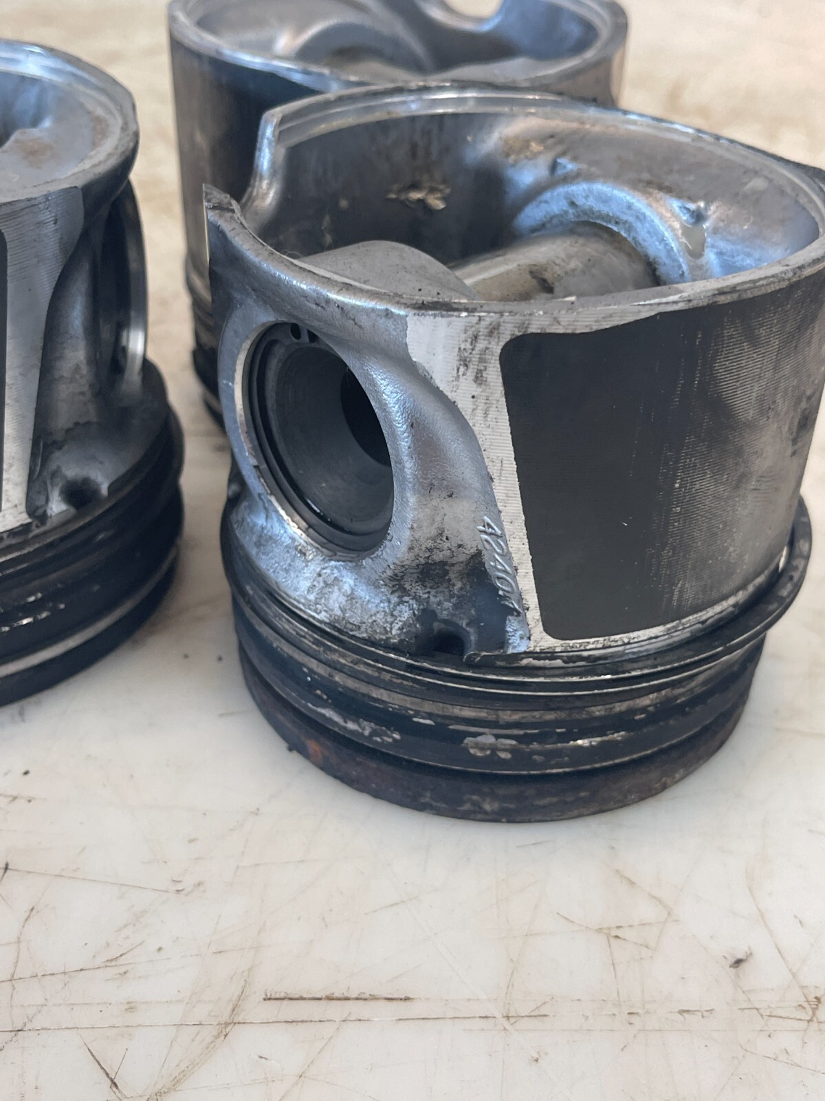 Case IH Patriot 3230 Sprayer Iveco 6.7 Pistons