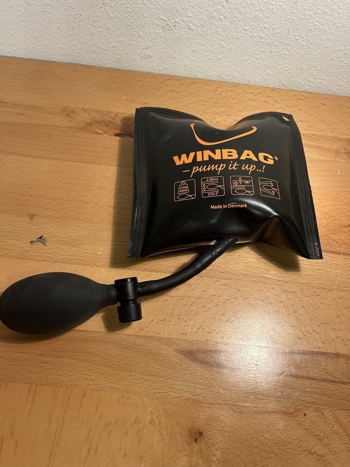 Winbag 300 Pounds Lifting Power Bag Size: 6.25″ W x 5.75″ L