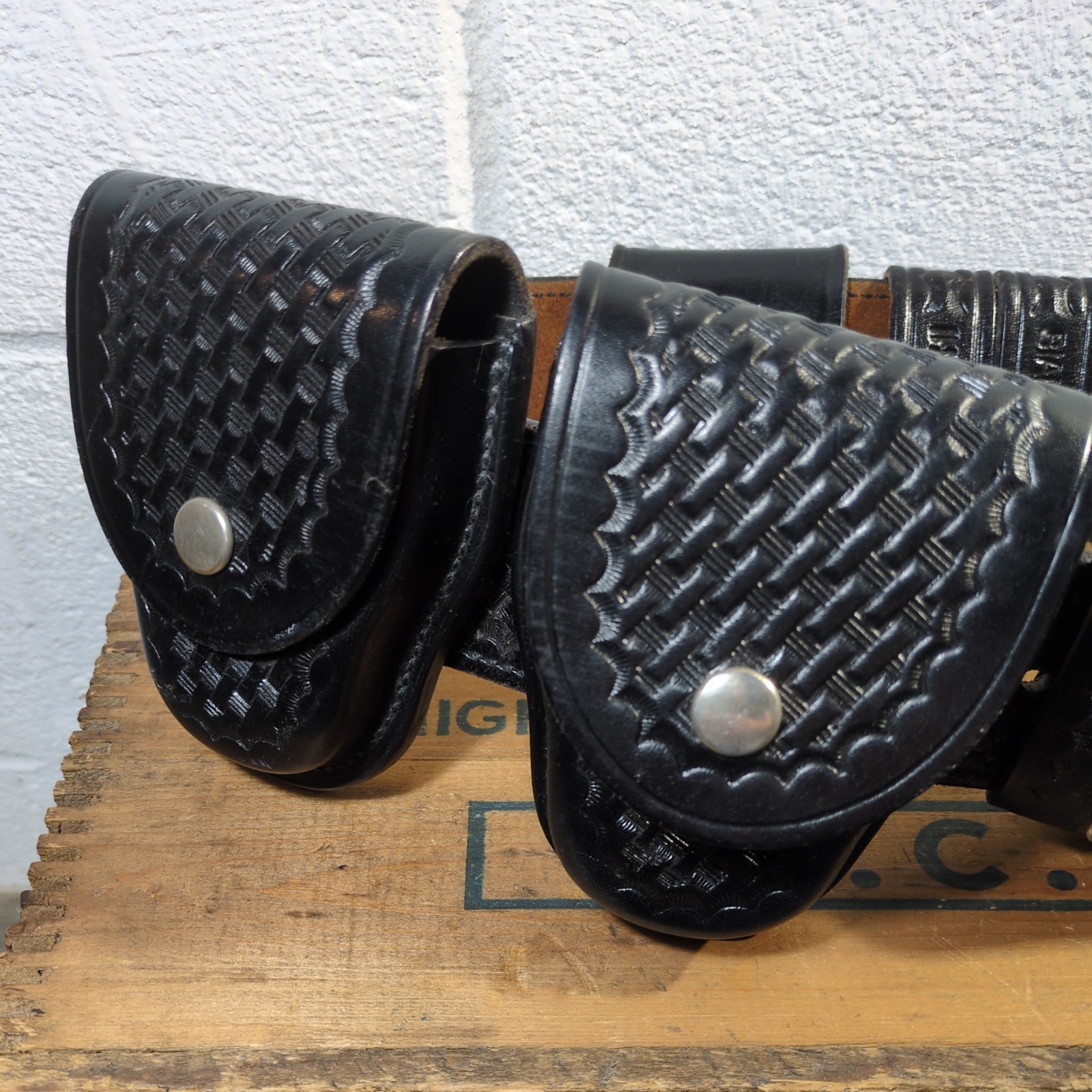 Vintage Bianchi USA Black Leather Gun Belt Duty #B2 Size 32”, With Accessories