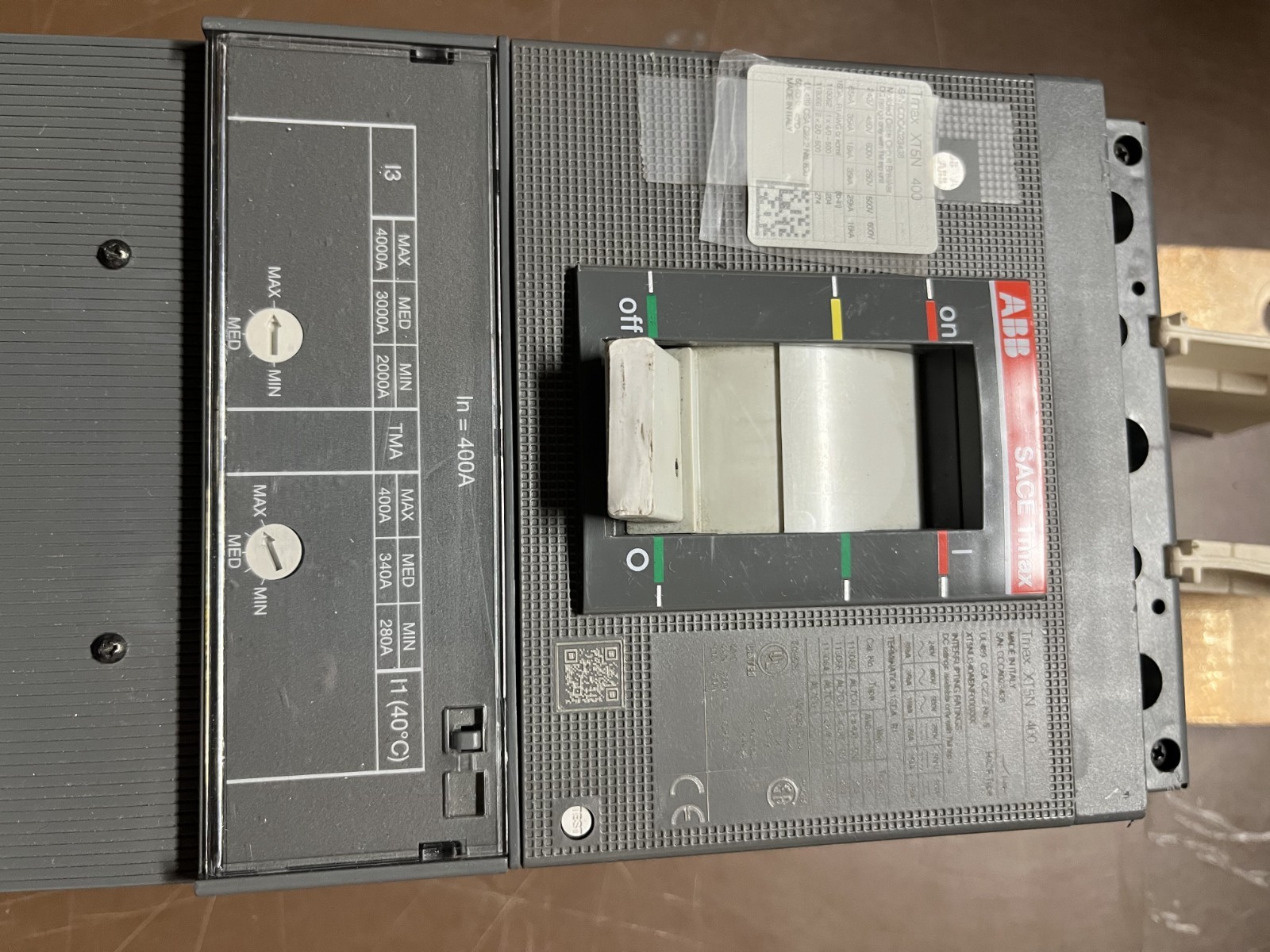 ABB SACE TMAX XT5N 400 XT5NU340ABNF000XXX 3 Pole 400 Amp 600v Circuit Breaker