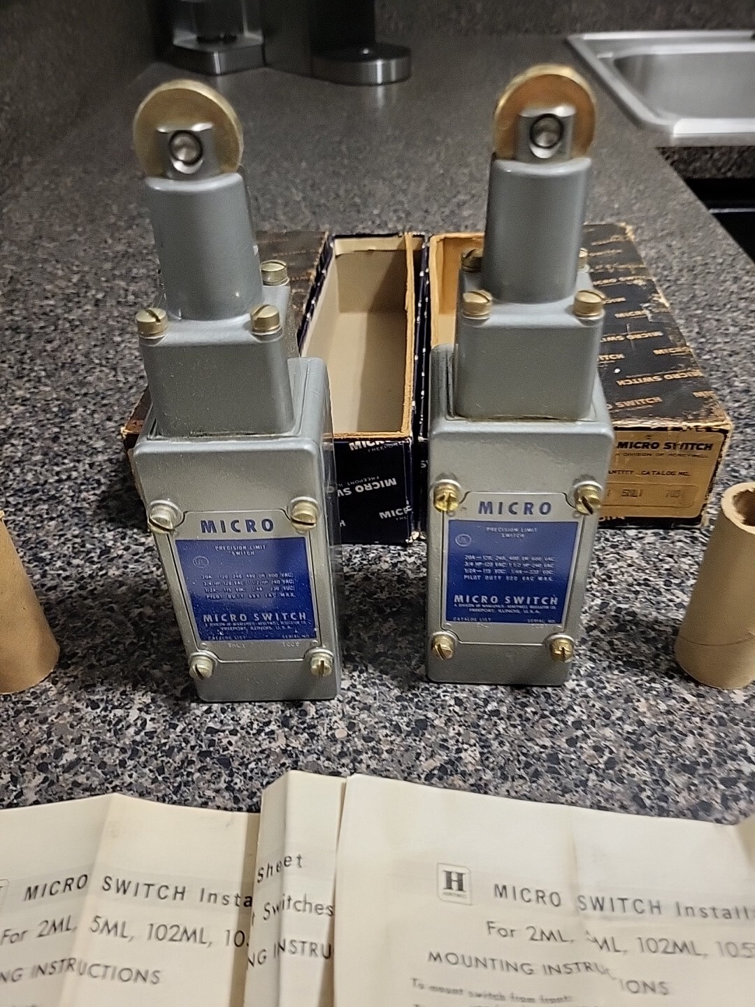 NEW!! HONEYWELL Micro Switch 5ML1 Limit Switch / TWO Available
