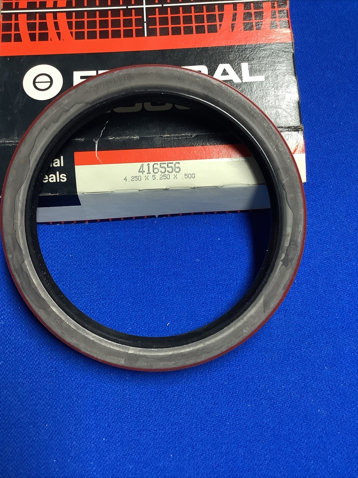 National 416556 Nitrile Oil Seal – Solid, 4.250 in Shaft FNOB