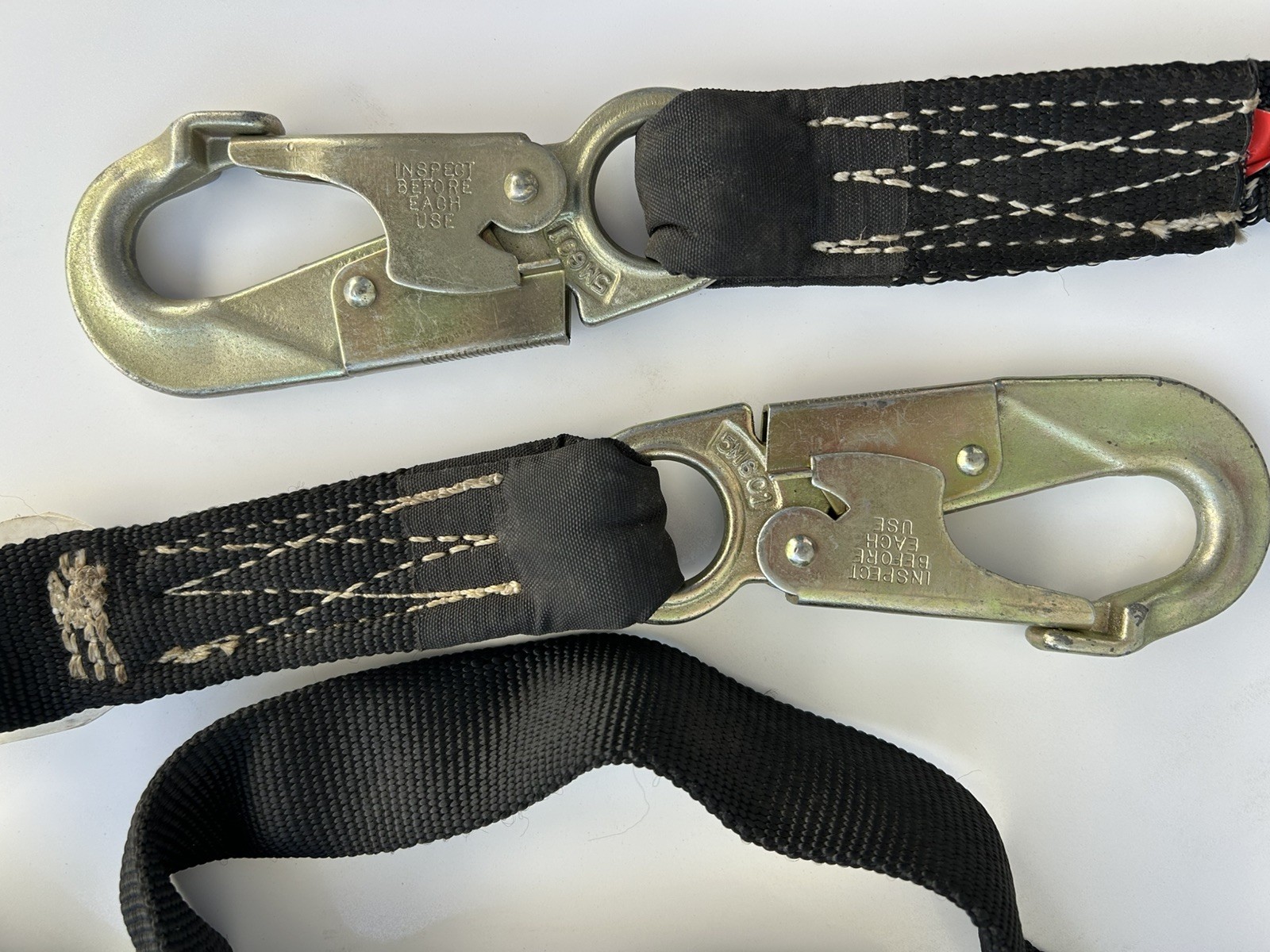MSA Shock Absorbing Lanyard 1003020 B 6 ft. Safety Lanyard