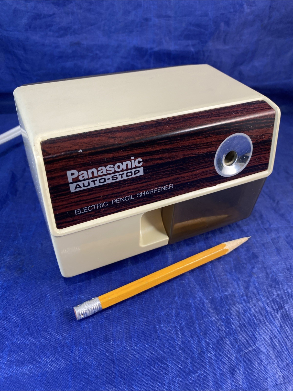 Panasonic Pencil Sharpener KP-110 Auto-Stop Electric Made in Japan Works, Vtg
