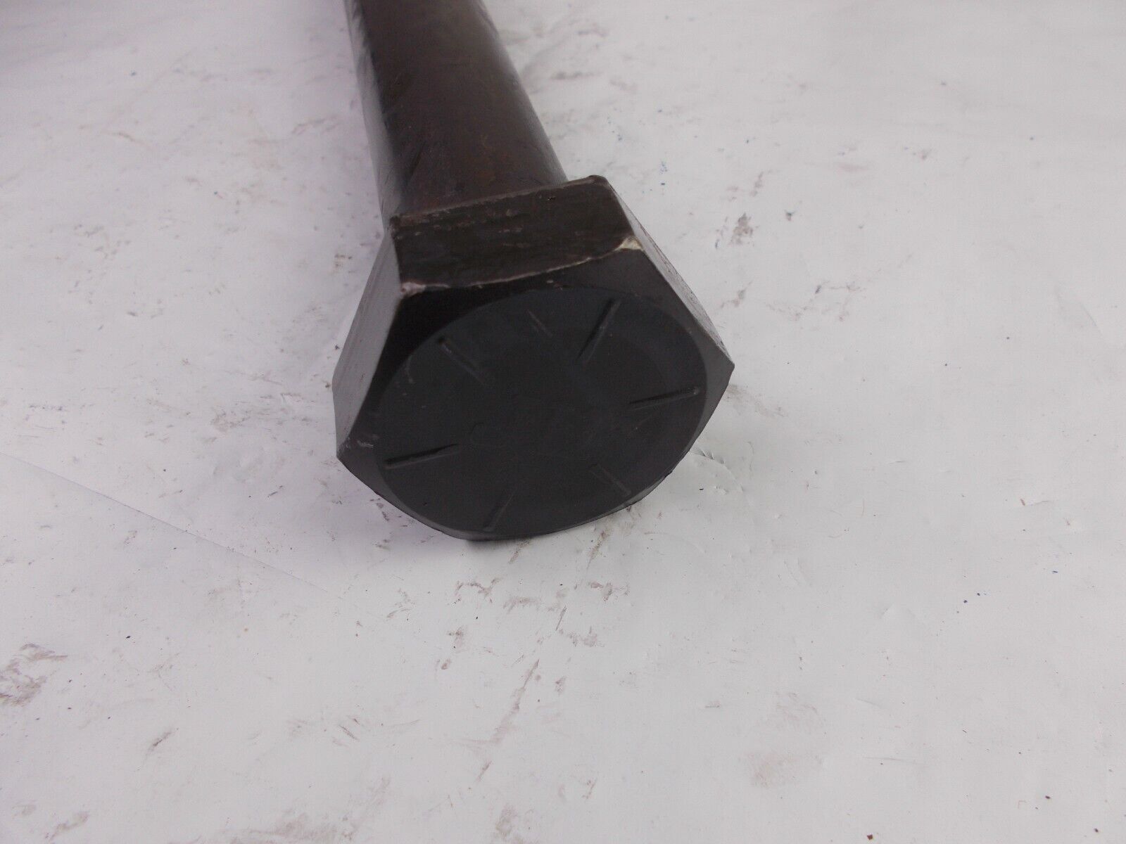 Hex Head Bolt 1-1/4″ – 7 x 9″ Long Grade 8 » 1 Bolt » 1-1/4-7 x 9