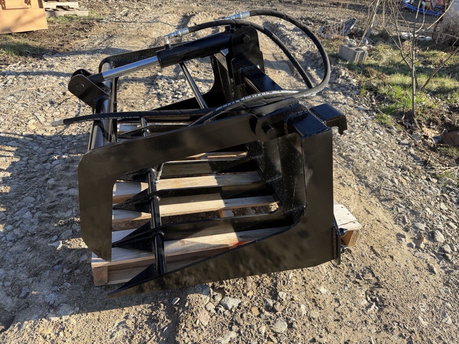 48” Grapple Fits John Deere Compact Tractor