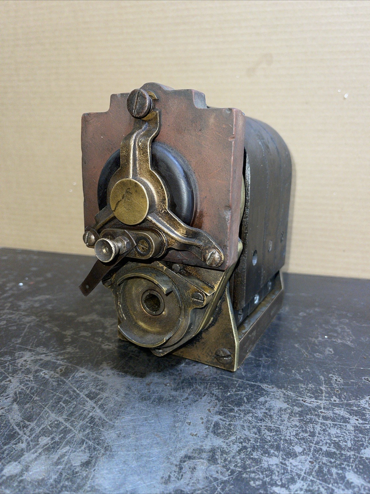 Antique Bosch Type D4 Dual Magneto Automobile Tractor Truck Parts