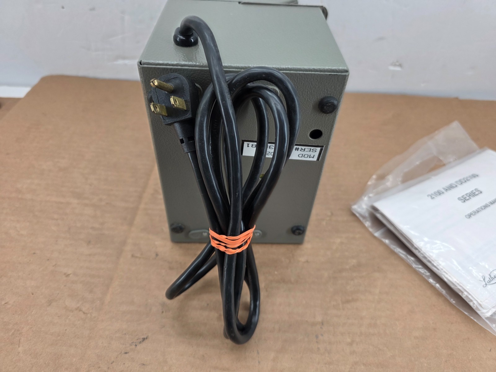Lathem 2101 DD Time Clock w/ Key heavy duty stamp clock timer