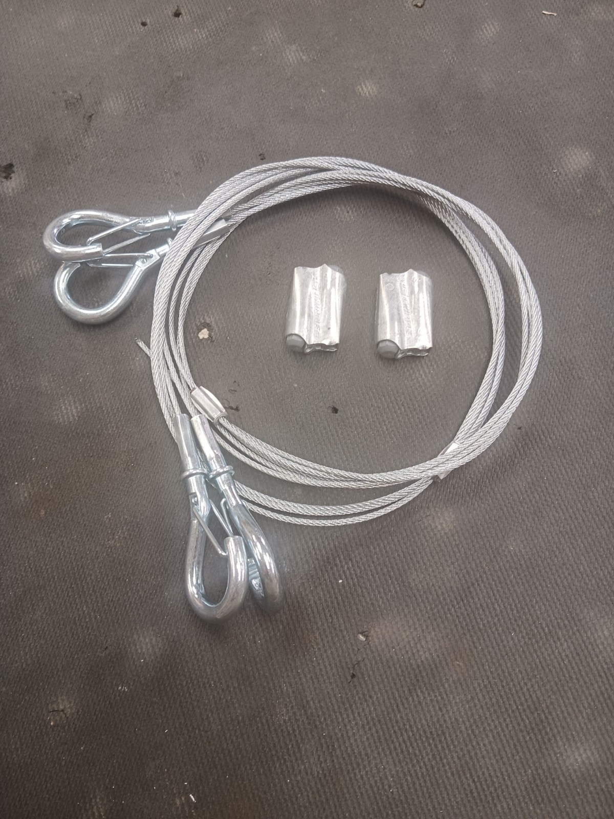 LOT OF 5 GRIPPLE YXP2-5FT LIGHT HANGING KIT 5 FT 100 LB WORK LOAD