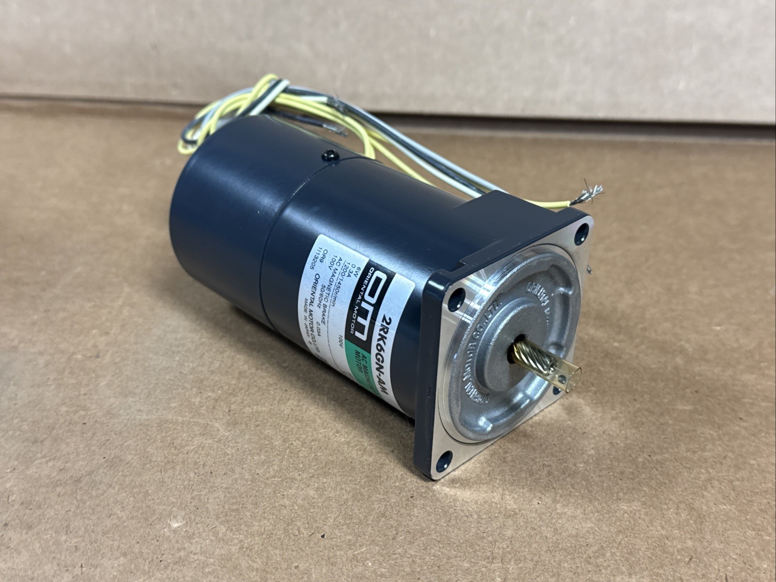 NEW Oriental Motor 2RK6GN-AM Brake Motor 6W 100V 1200/1450 RPM FAST SHIPPING