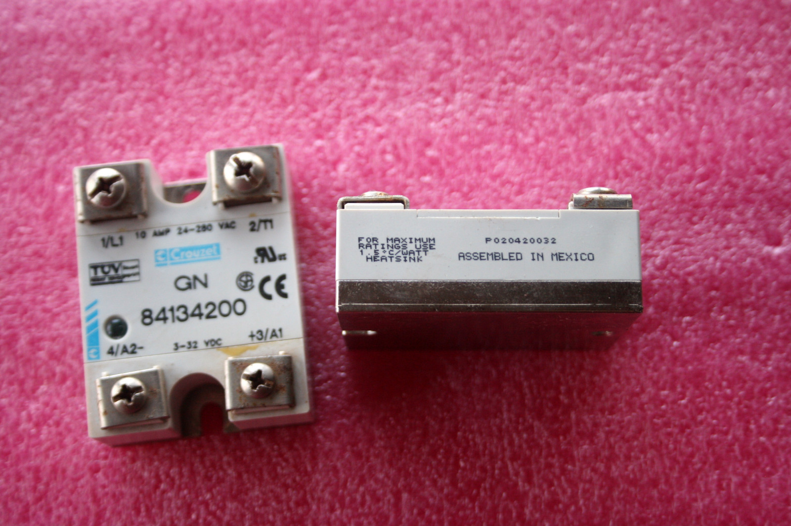 Crouzet GN 84134200 Solid State Relay IP00 10A/240V AC/DC INPUT- 2 Pieces
