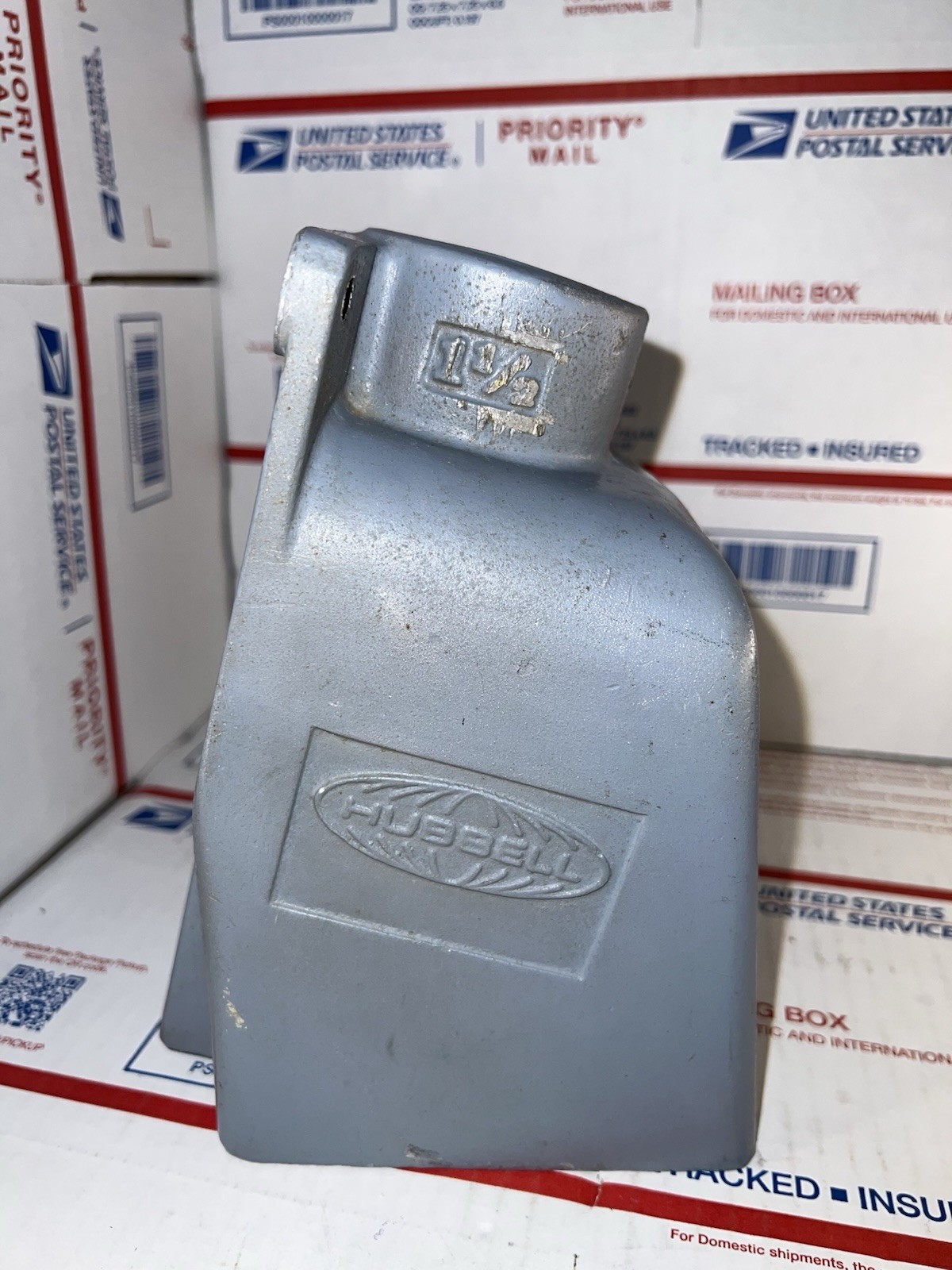 HUBBELL HBL BB602W 60A PIN&SLEEVE 1-1/4” & 1-1/2” RECEPTACLE BOX *USED* ⚡️💥🔥